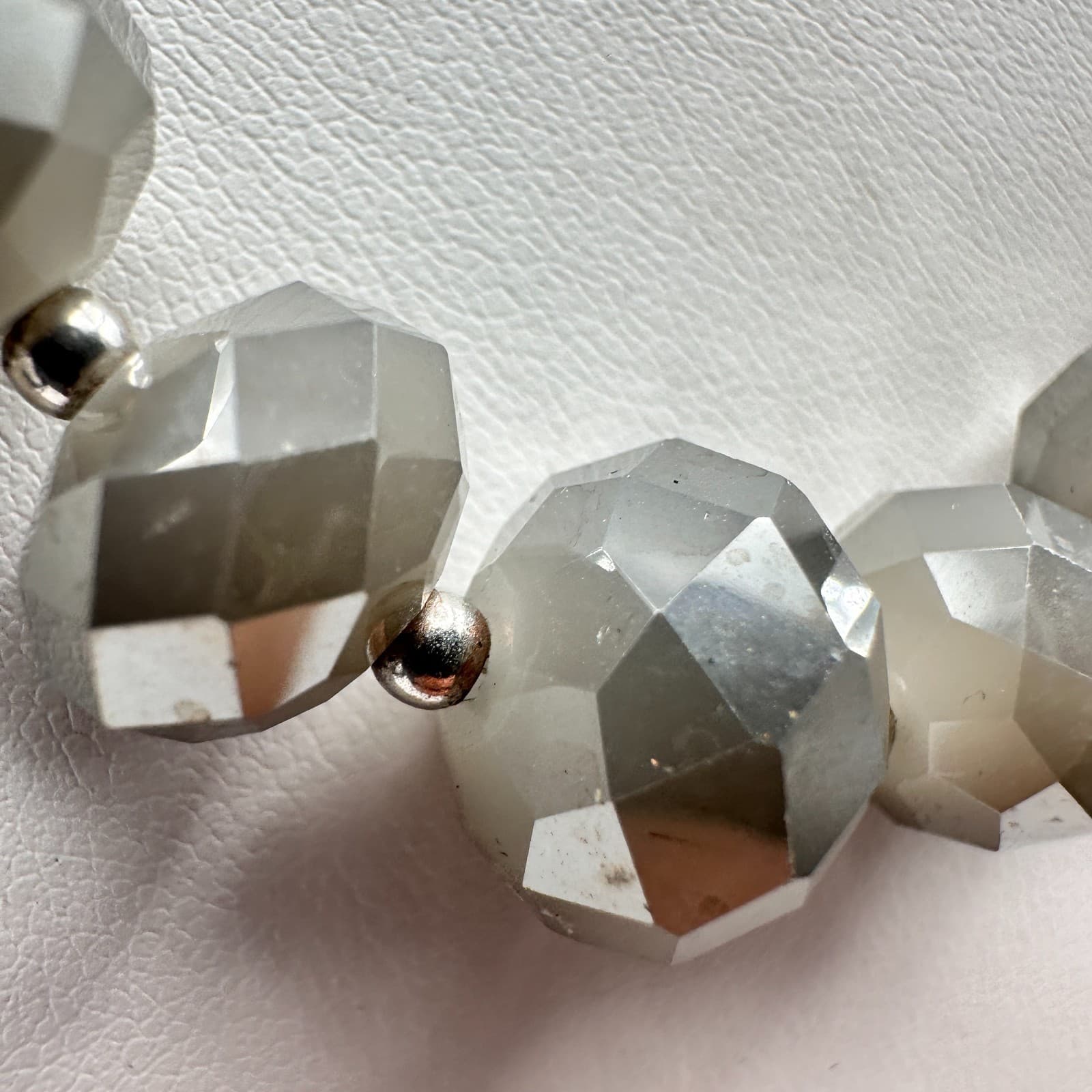 Vintage 90s Graduated Silver Grey Faceted Bead Necklace Choker Jewelry - Thumbnail 4