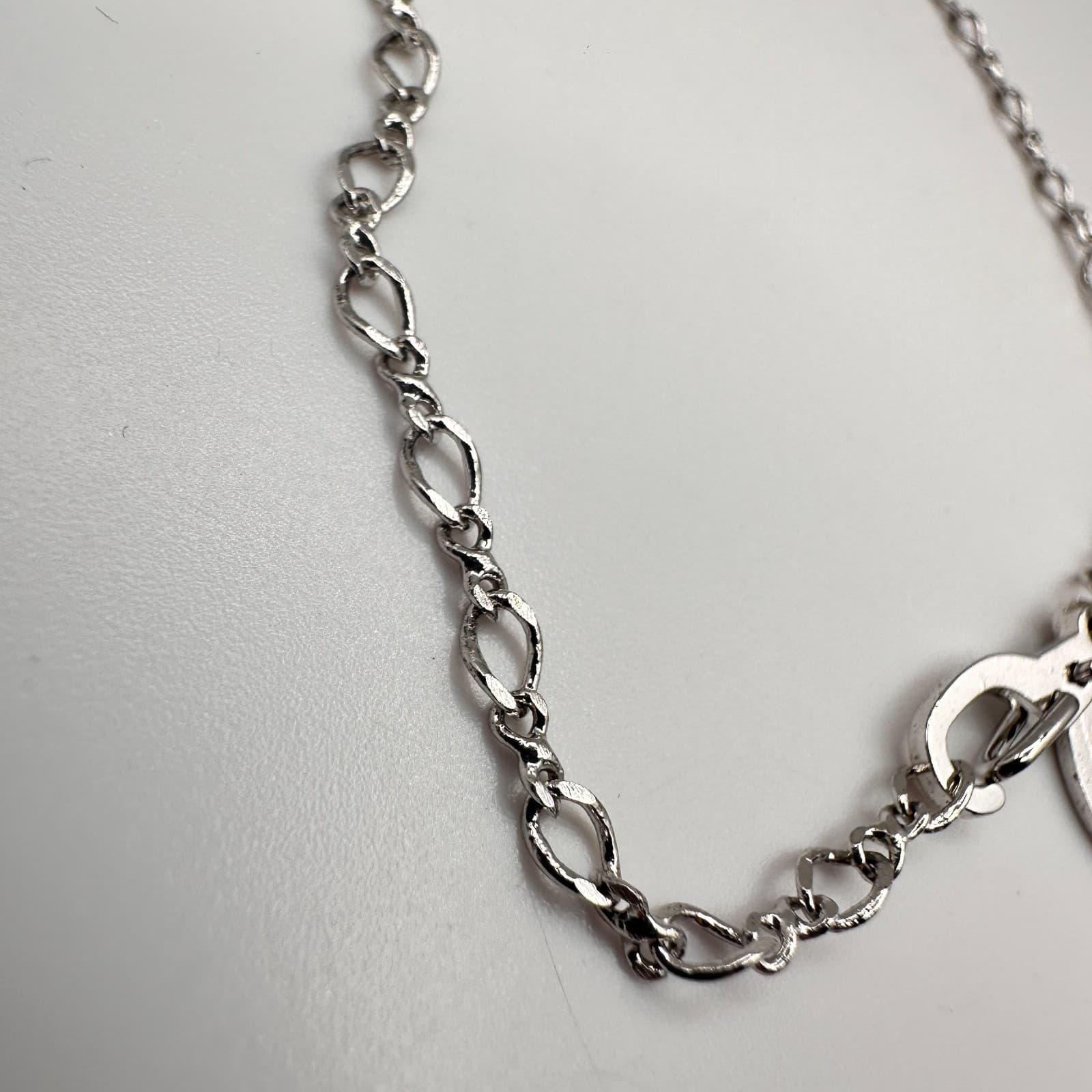 Vintage 80s C-Lee Silver-Tone Chain Pink Crystal Flower Charm Bracelet Jewelry - Thumbnail 3