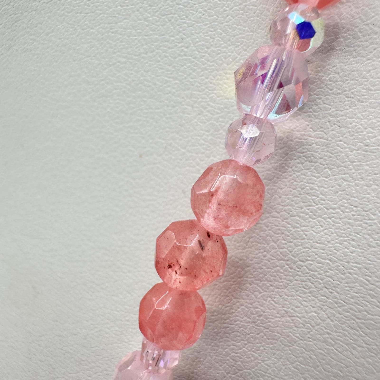 Vintage 90s Dainty Pink Strawberry Quartz Teardrop Pendant Beaded Choker Jewelry - Thumbnail 9