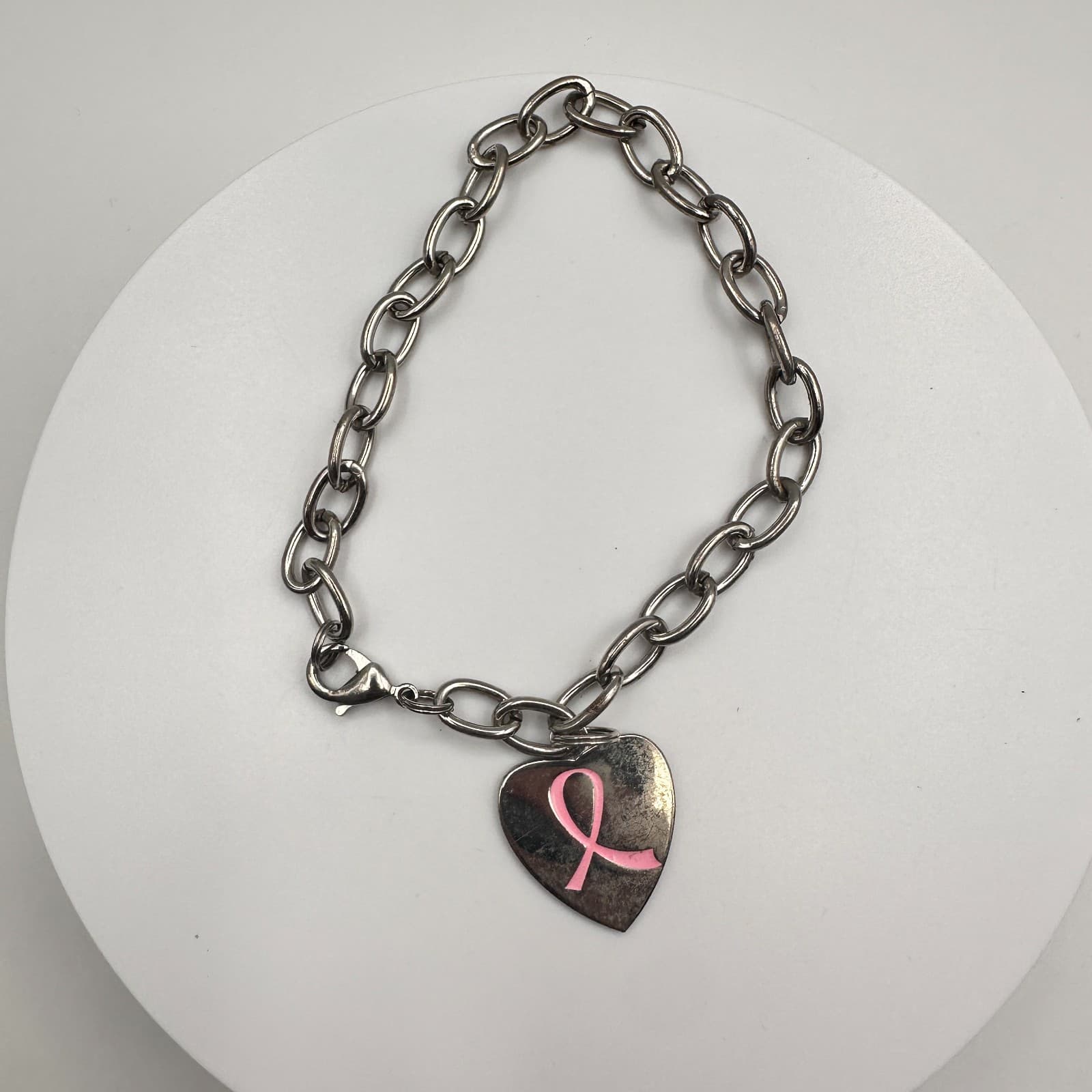 Vintage Y2K Silver Tone Bracelet Breast Cancer Awareness Pink Ribbon Heart Charm - Image 1