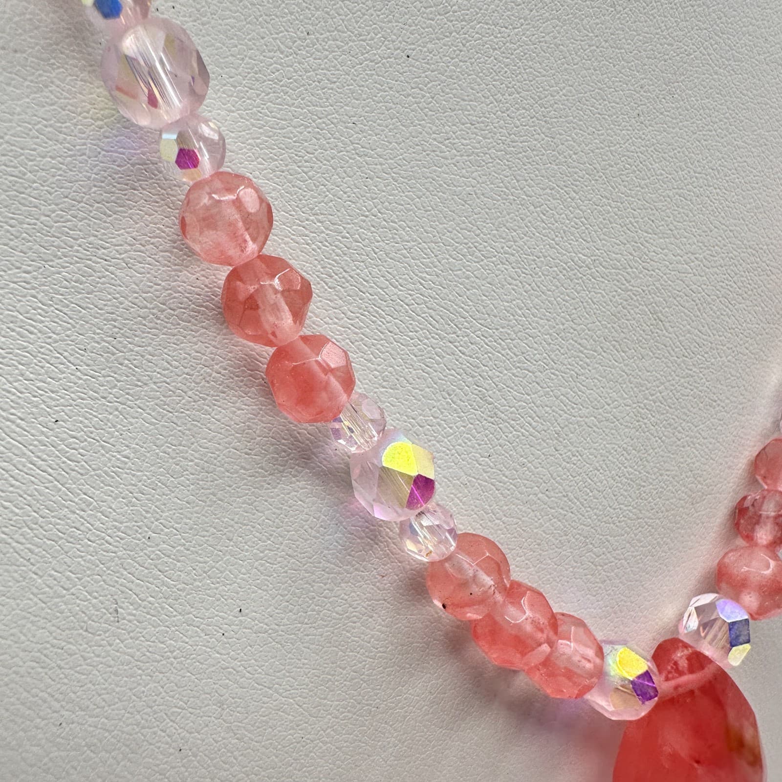 Vintage 90s Dainty Pink Strawberry Quartz Teardrop Pendant Beaded Choker Jewelry - Thumbnail 5