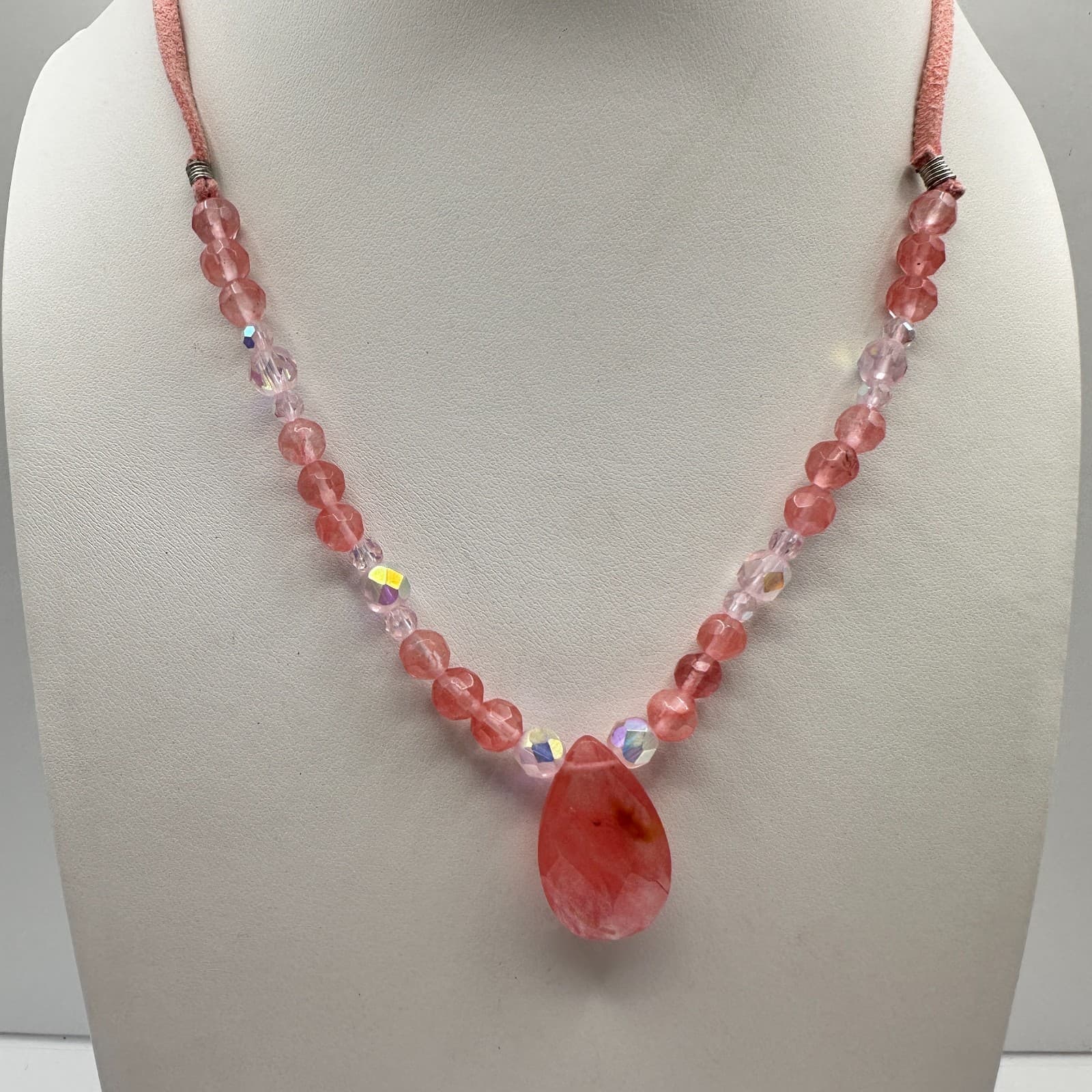 Vintage 90s Dainty Pink Strawberry Quartz Teardrop Pendant Beaded Choker Jewelry - Thumbnail 2