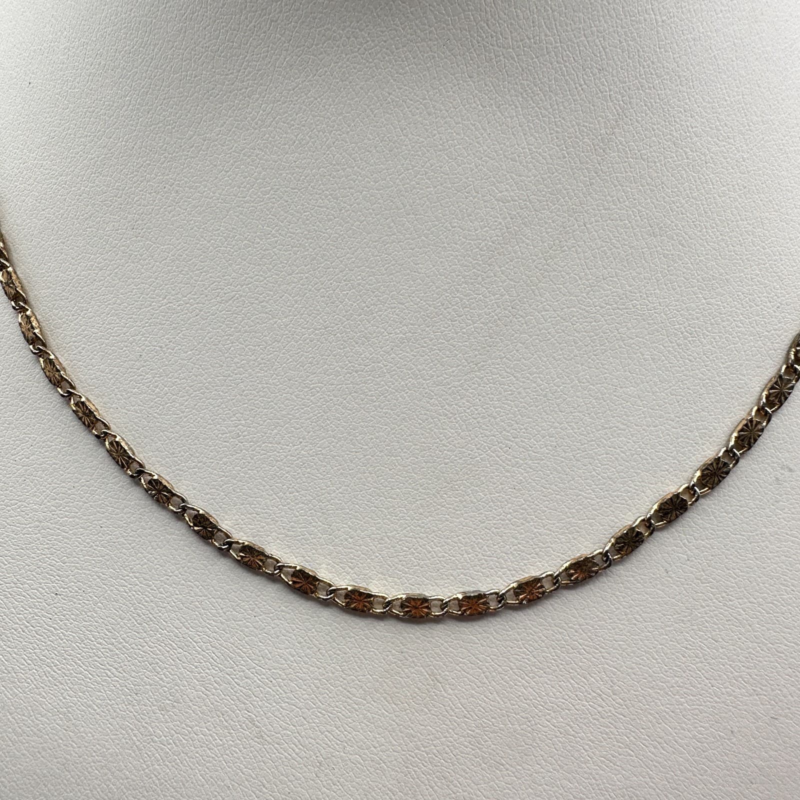 Vintage 90s Gold Tone Cut Starburst Link Chain Necklace Retro Women's Jewelry - Thumbnail 2