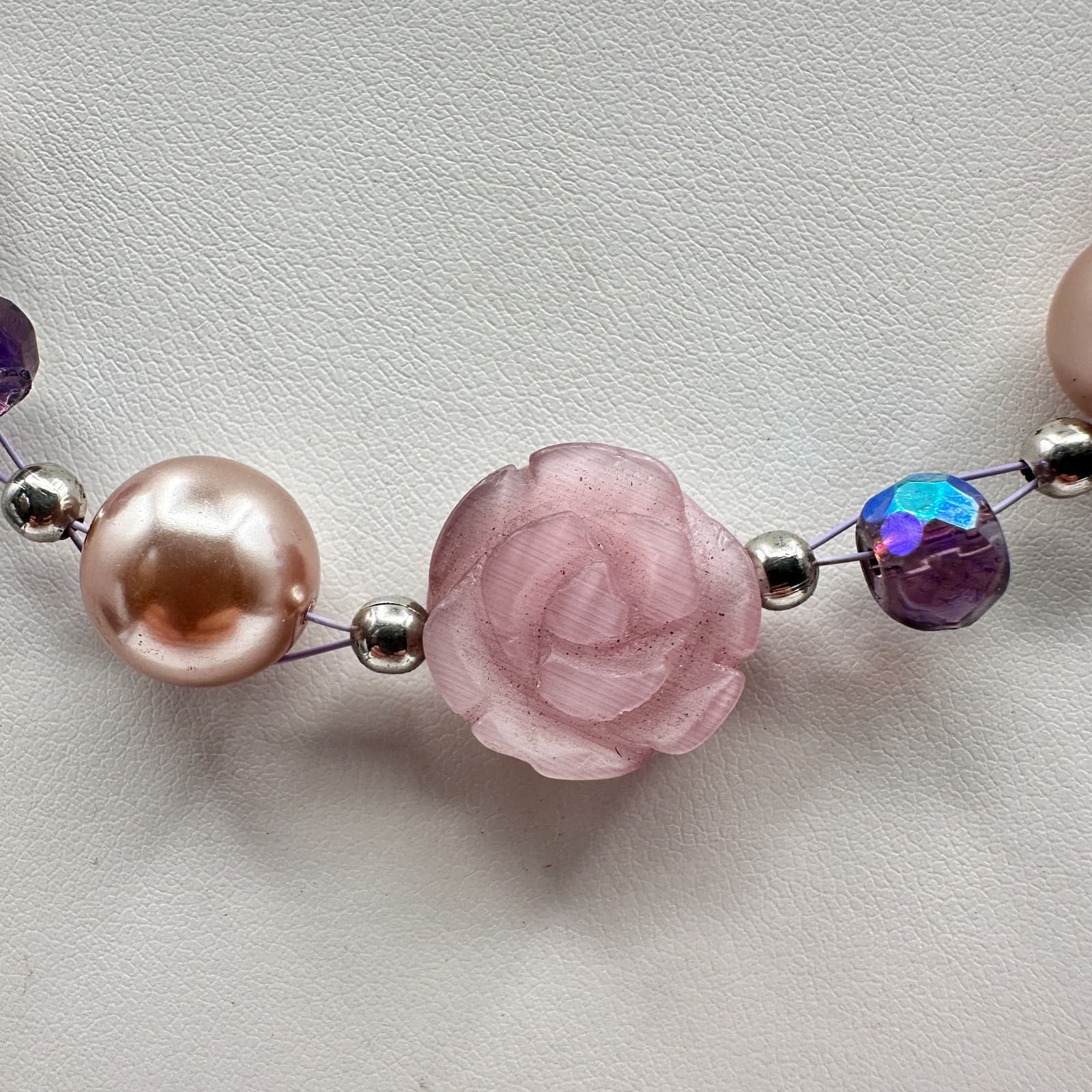 Vintage 90s Lavender Rose & Pearl Beaded Necklace with Accents Jewelry - Thumbnail 5