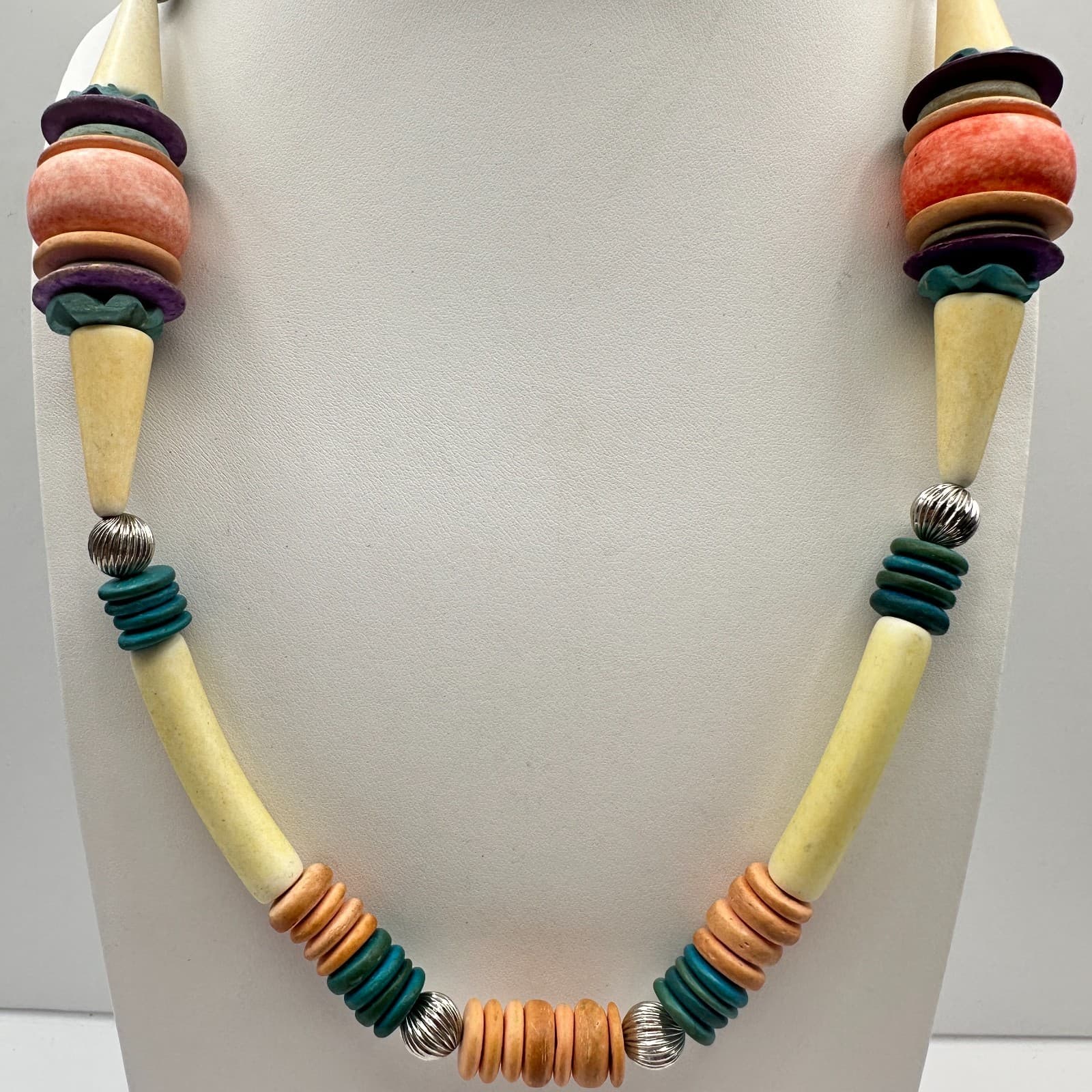 Vintage 80s Multi-Colour Boohoo Carved Wood & Bead Necklaces Jewelry - Thumbnail 13