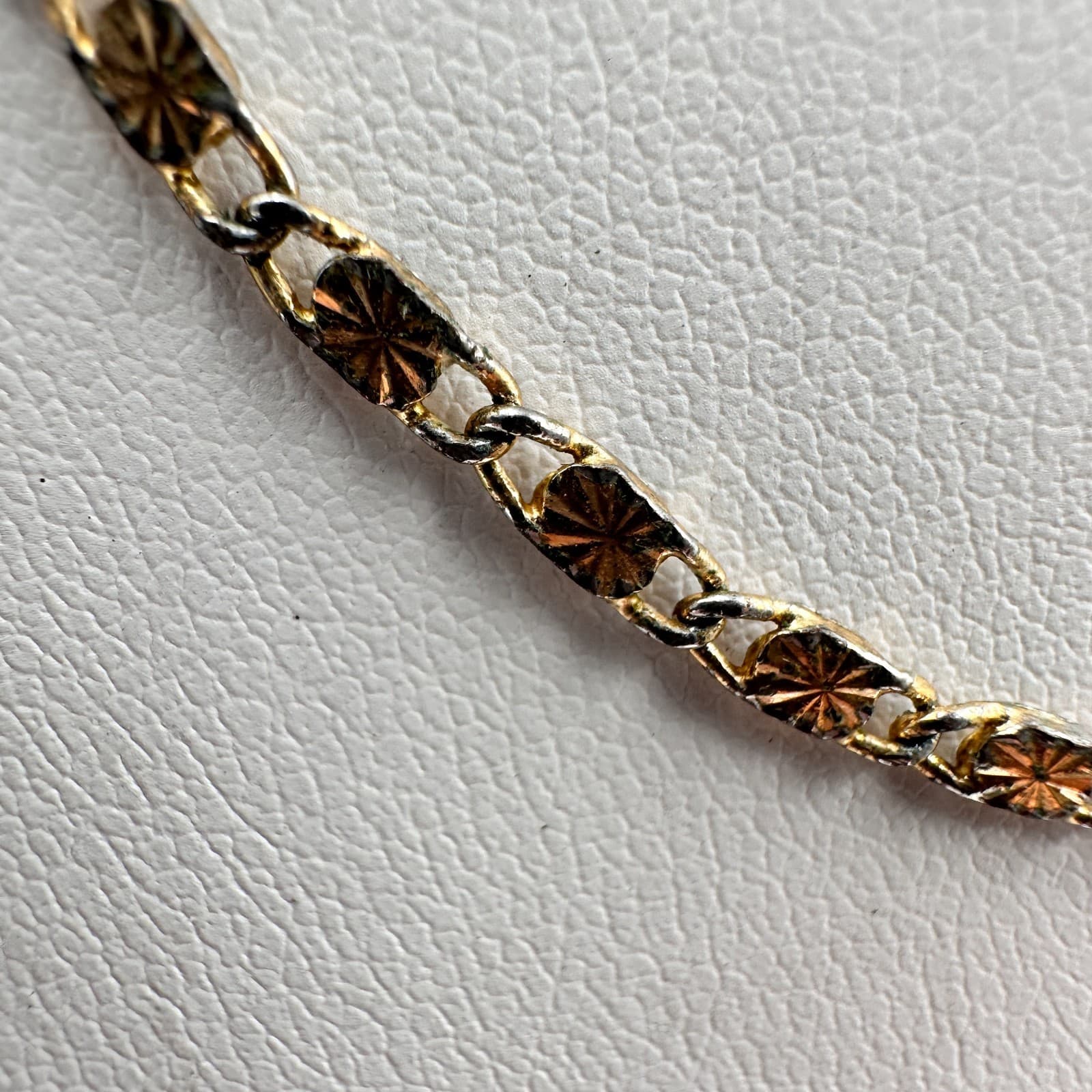 Vintage 90s Gold Tone Cut Starburst Link Chain Necklace Retro Women's Jewelry - Thumbnail 4