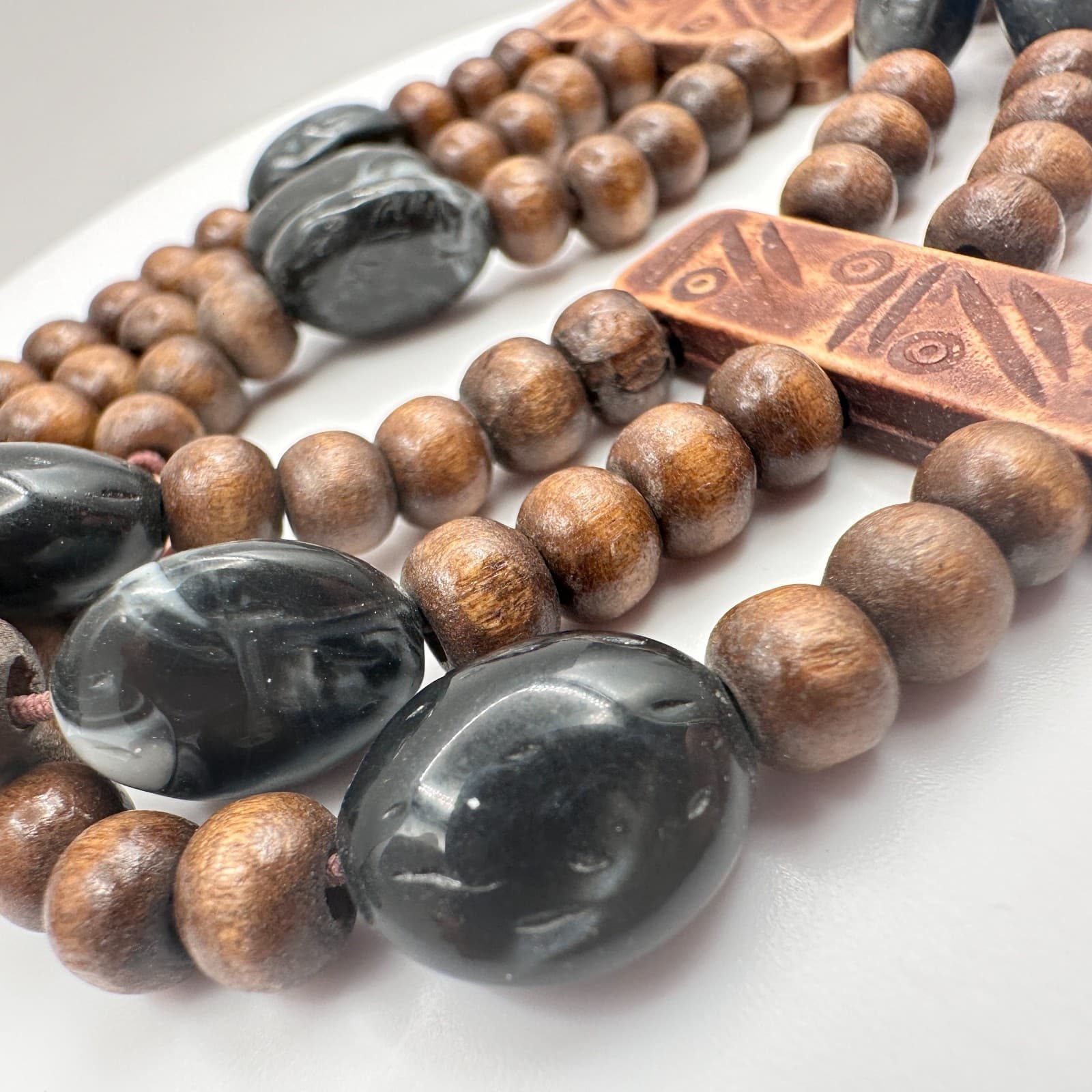Vintage 90s Triple Strand Wood & Stone Stretch Bracelet Brown Black Earthy Boho - Thumbnail 4