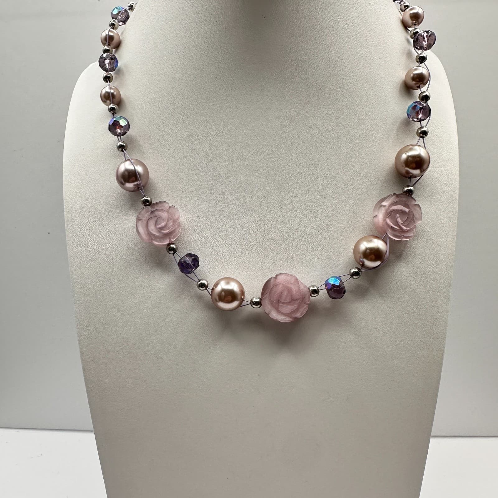 Vintage 90s Lavender Rose & Pearl Beaded Necklace with Accents Jewelry - Thumbnail 11