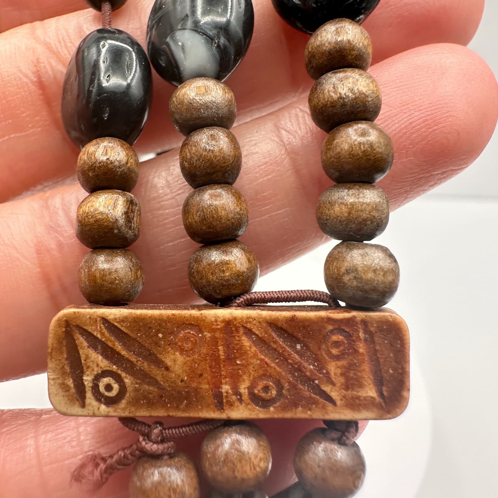 Vintage 90s Triple Strand Wood & Stone Stretch Bracelet Brown Black Earthy Boho - Thumbnail 6