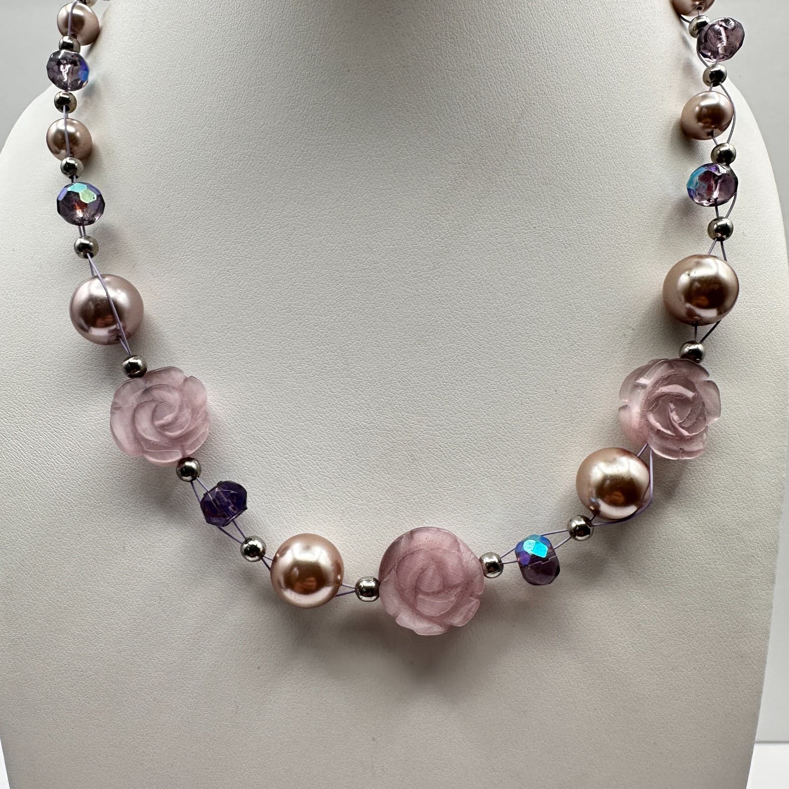 Vintage 90s Lavender Rose & Pearl Beaded Necklace with Accents Jewelry - Thumbnail 10