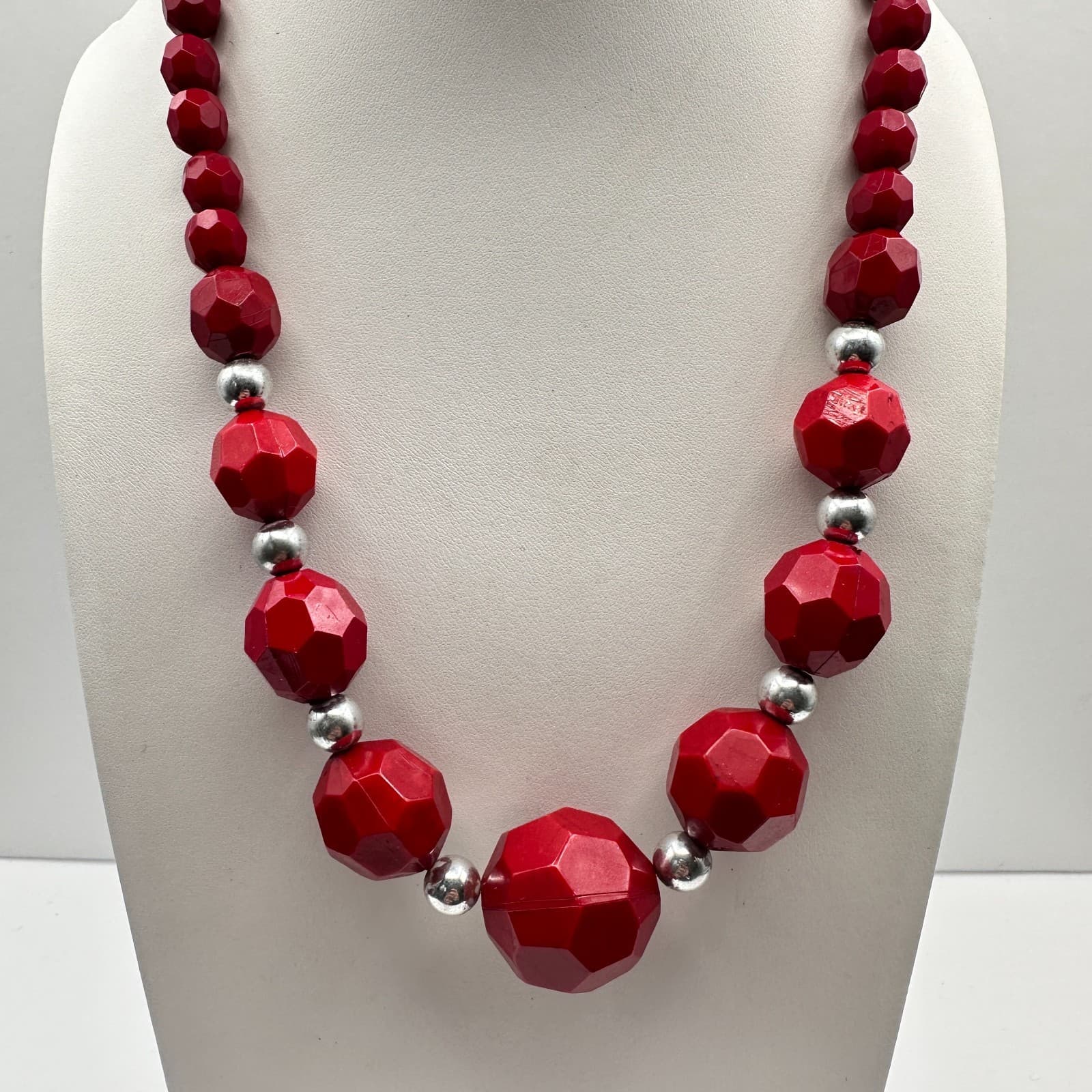Vintage 80s Bold Red Faceted Bead Statement Necklace Classic Women's Jewelry - Image 1