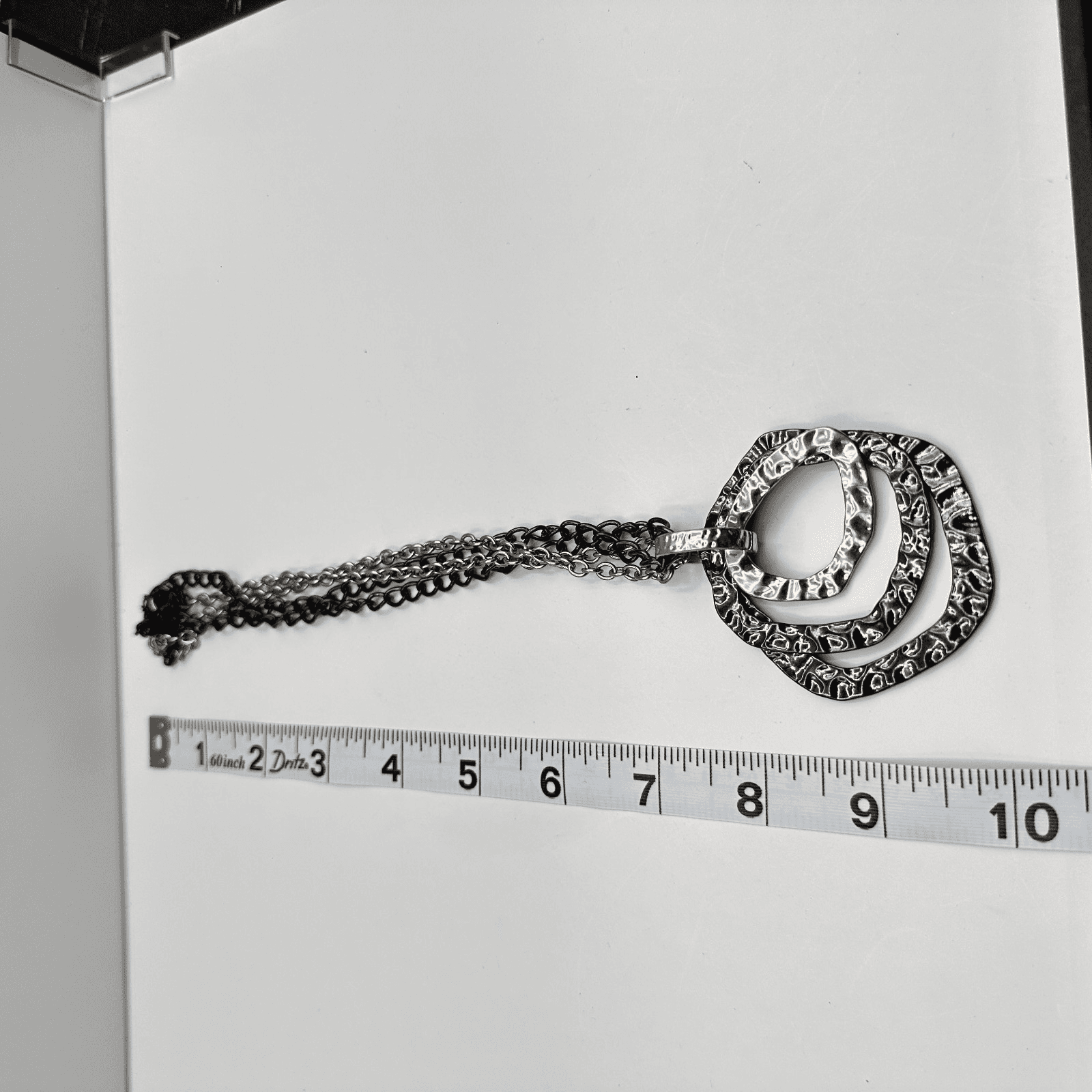 Vintage 90s Silver Tone Hammered Multi Ring Pendant Necklace Double Link Chain - Thumbnail 12