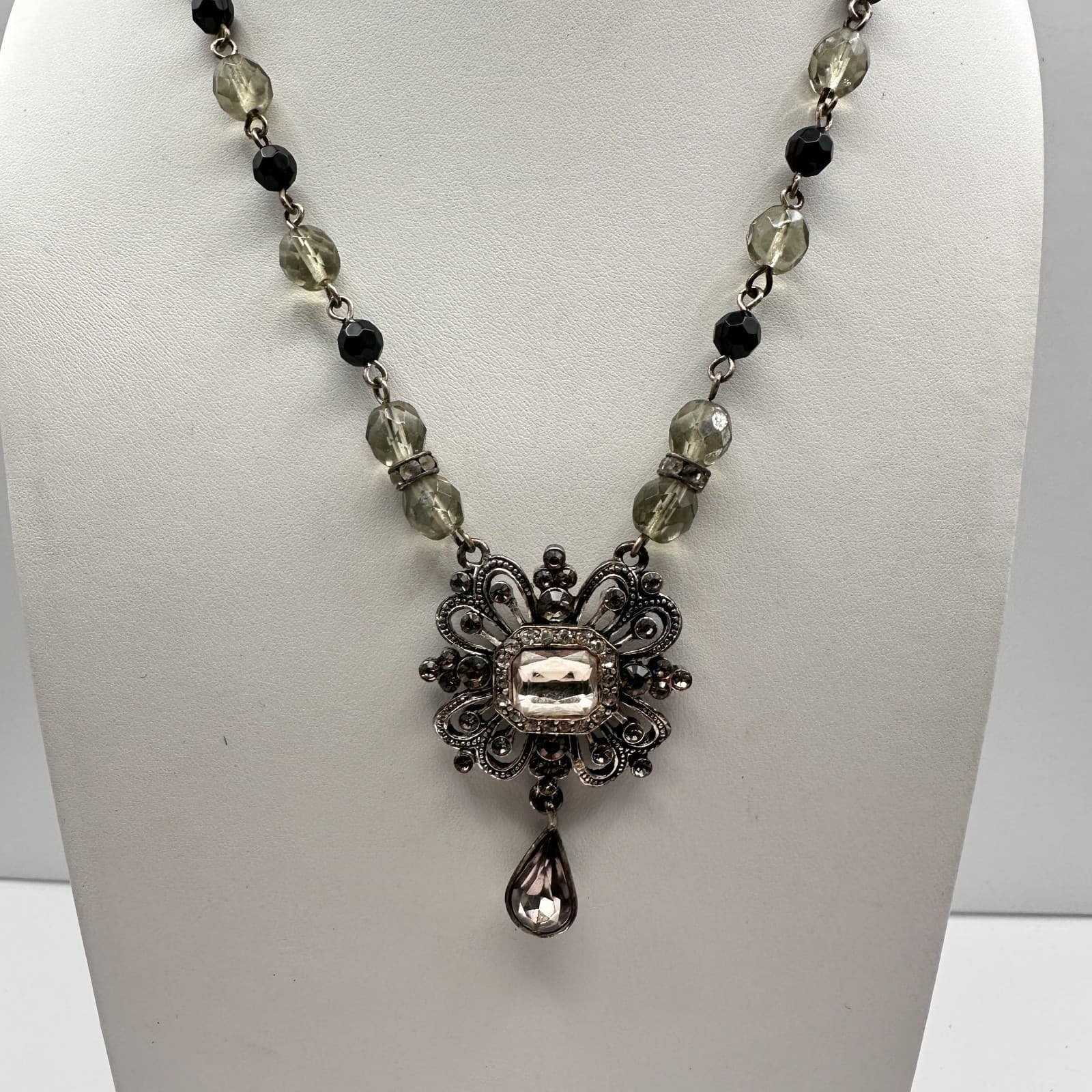 Vintage 90s Silver Tone Floral Pendant Necklace Glass Beaded Women's Jewelry - Image 1