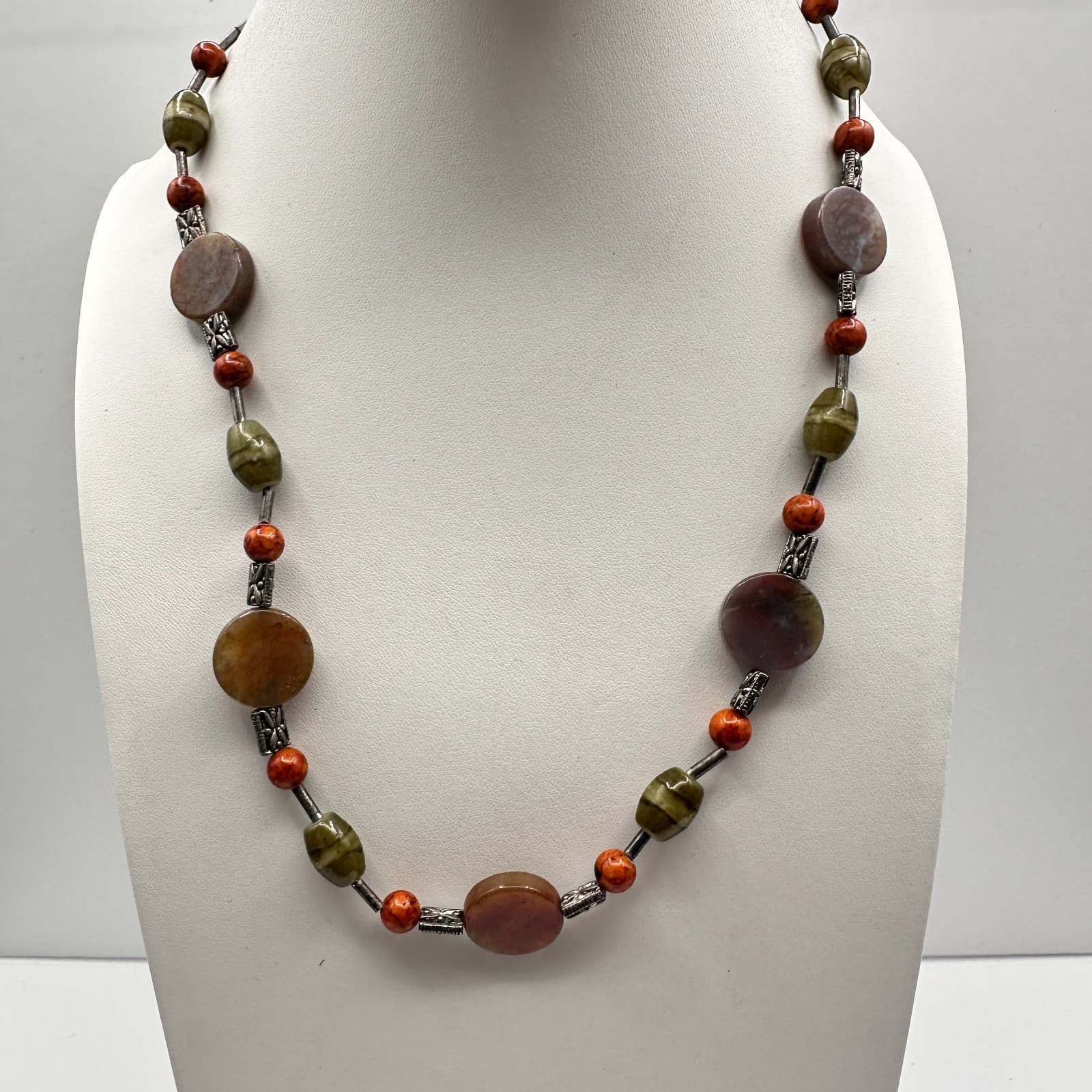 Vintage 90s Earth Tone Mixed Stones Beaded Silver Tone Necklace Women's Jewelry - Image 1
