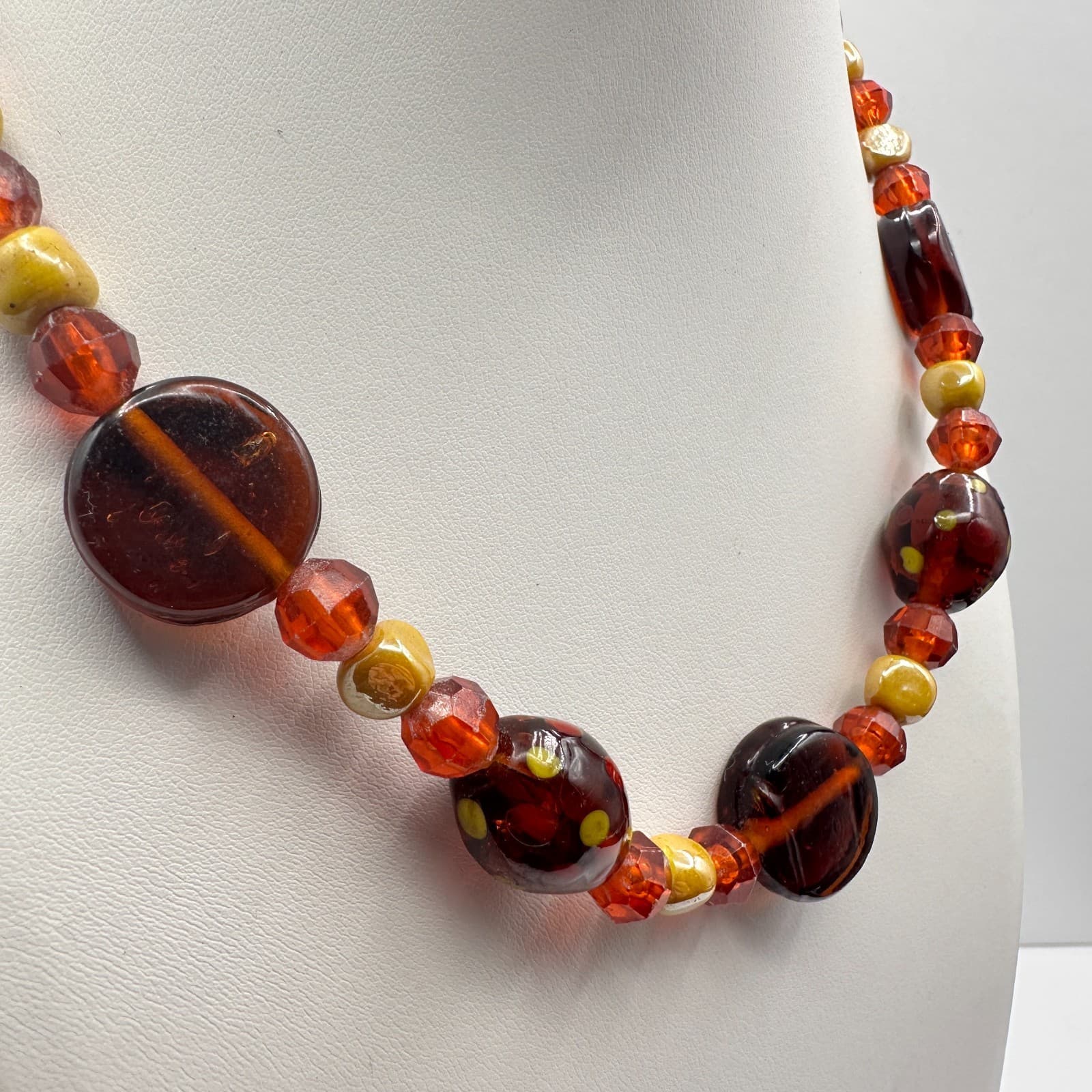Vintage 90s Amber Glass Bead Necklace Earth Tone Boho Statement Women's Jewelry - Thumbnail 3