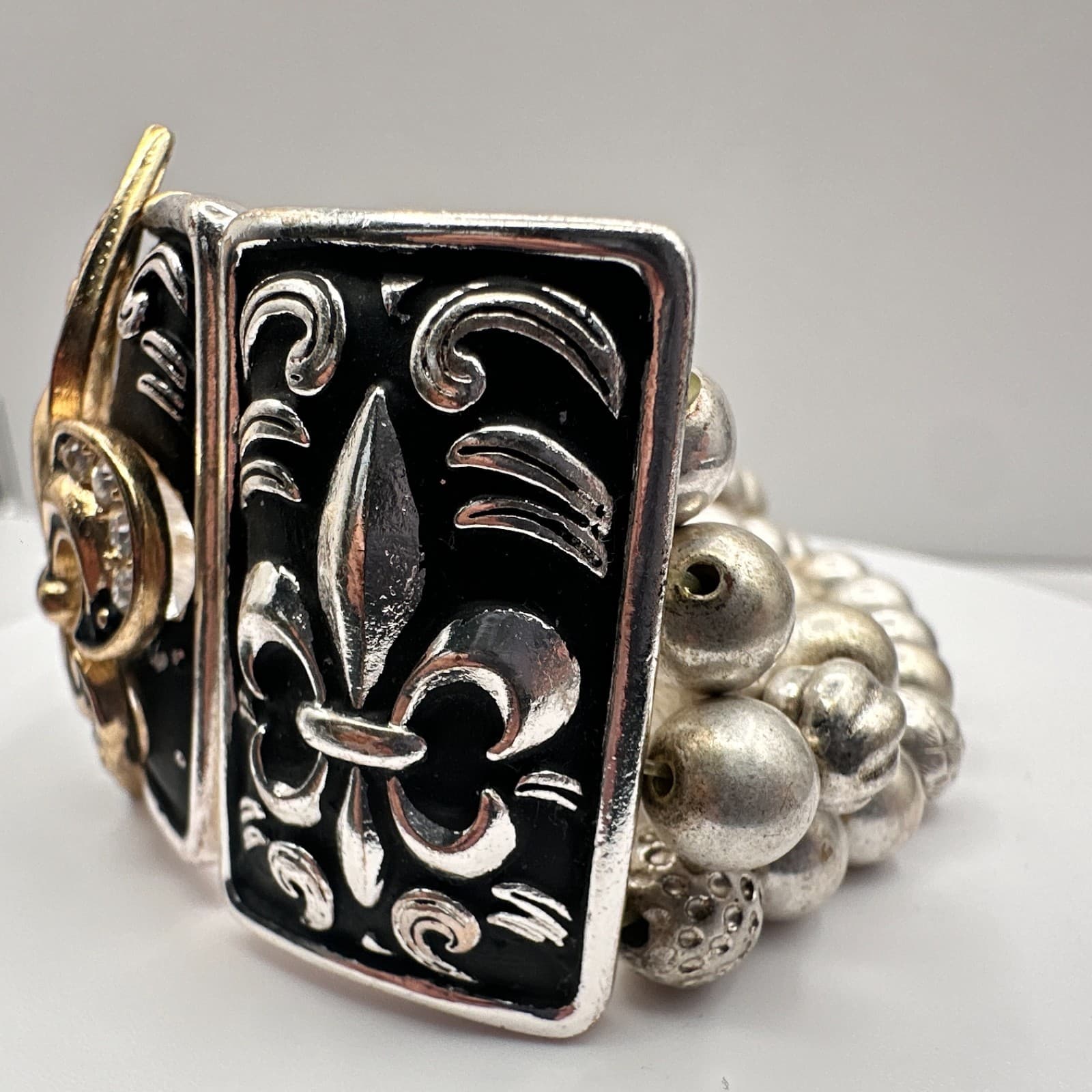 Vintage 90s Fleur De Lis Panel Stretch Bracelet Silver & Gold Tone Boho Jewelry - Thumbnail 5