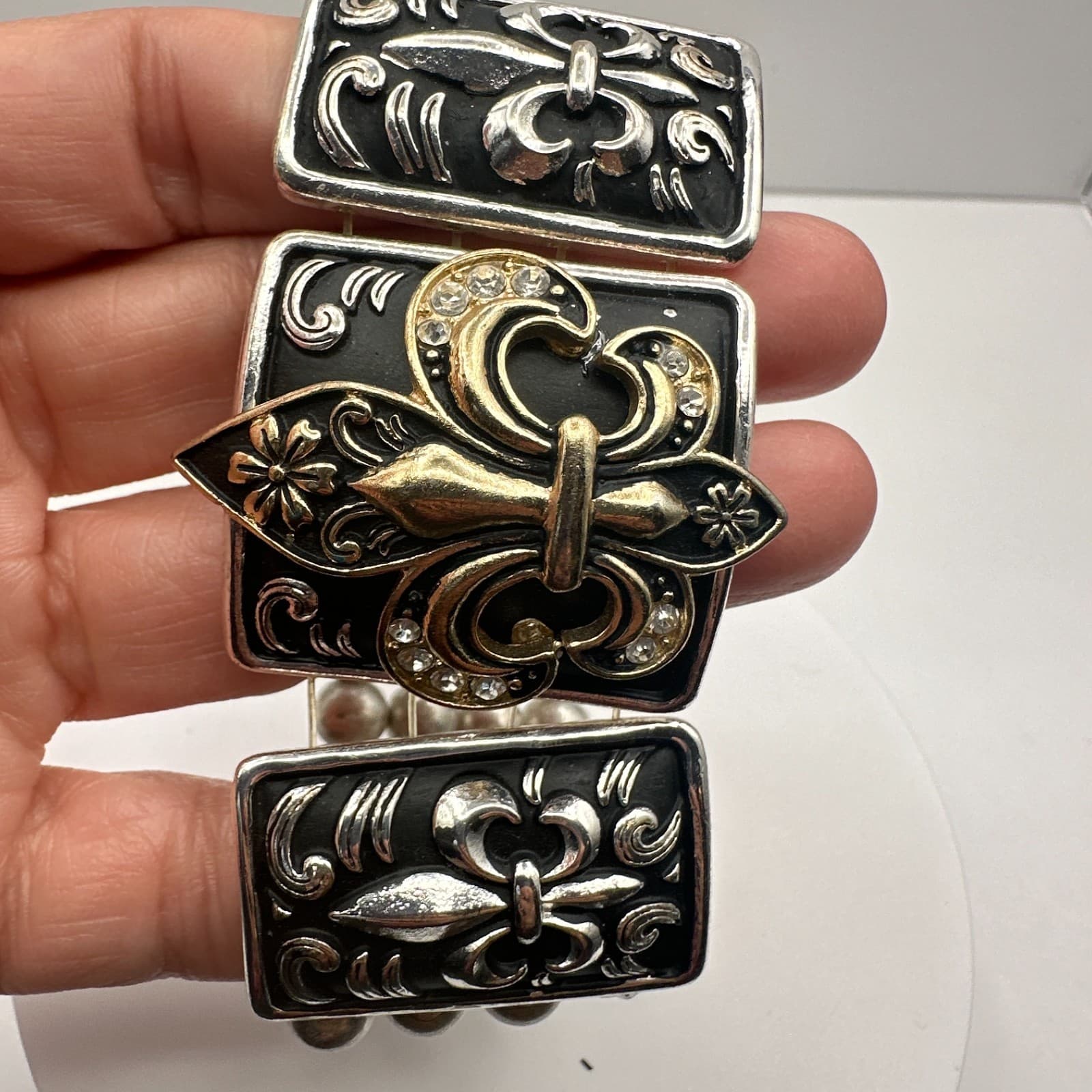 Vintage 90s Fleur De Lis Panel Stretch Bracelet Silver & Gold Tone Boho Jewelry - Thumbnail 12