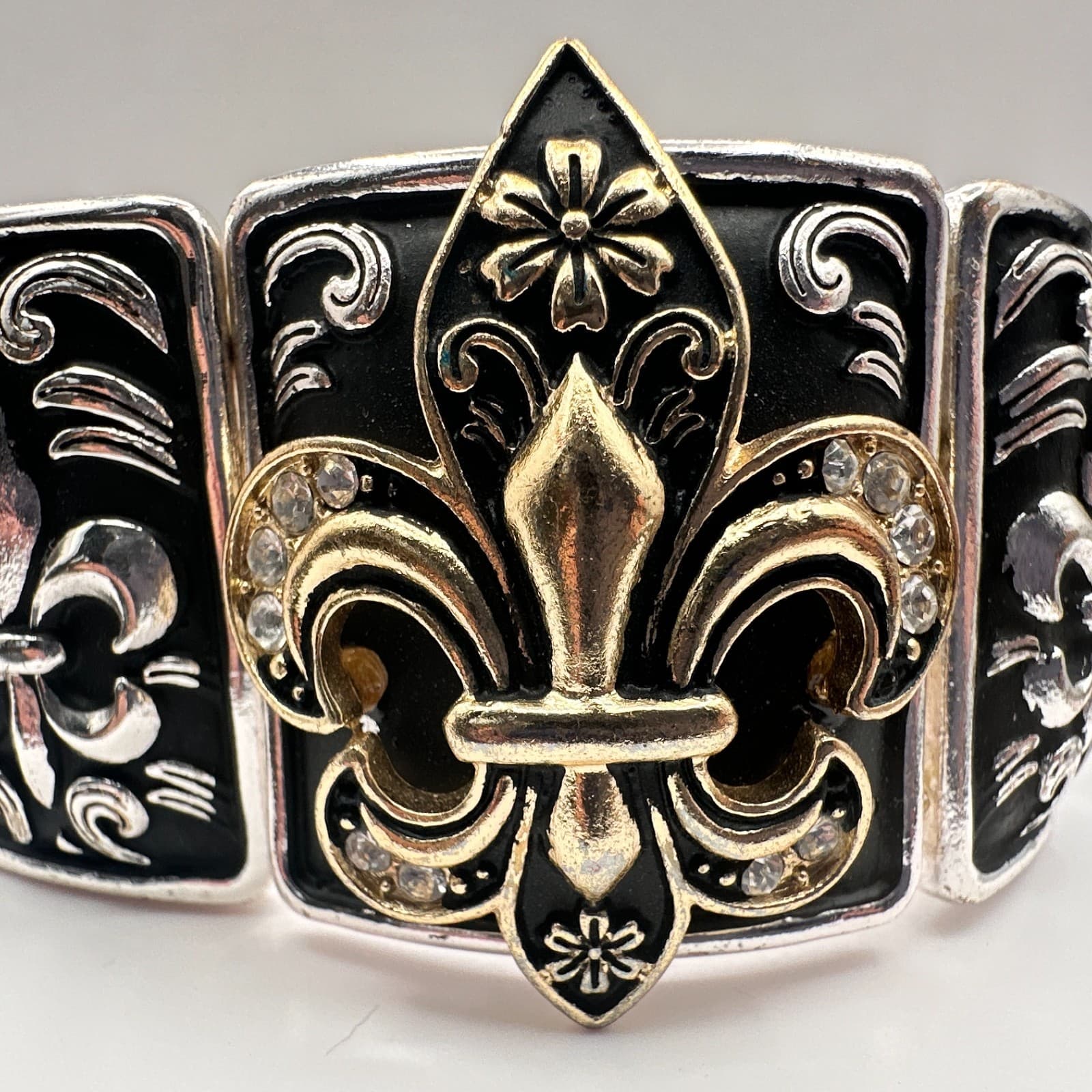 Vintage 90s Fleur De Lis Panel Stretch Bracelet Silver & Gold Tone Boho Jewelry - Thumbnail 3