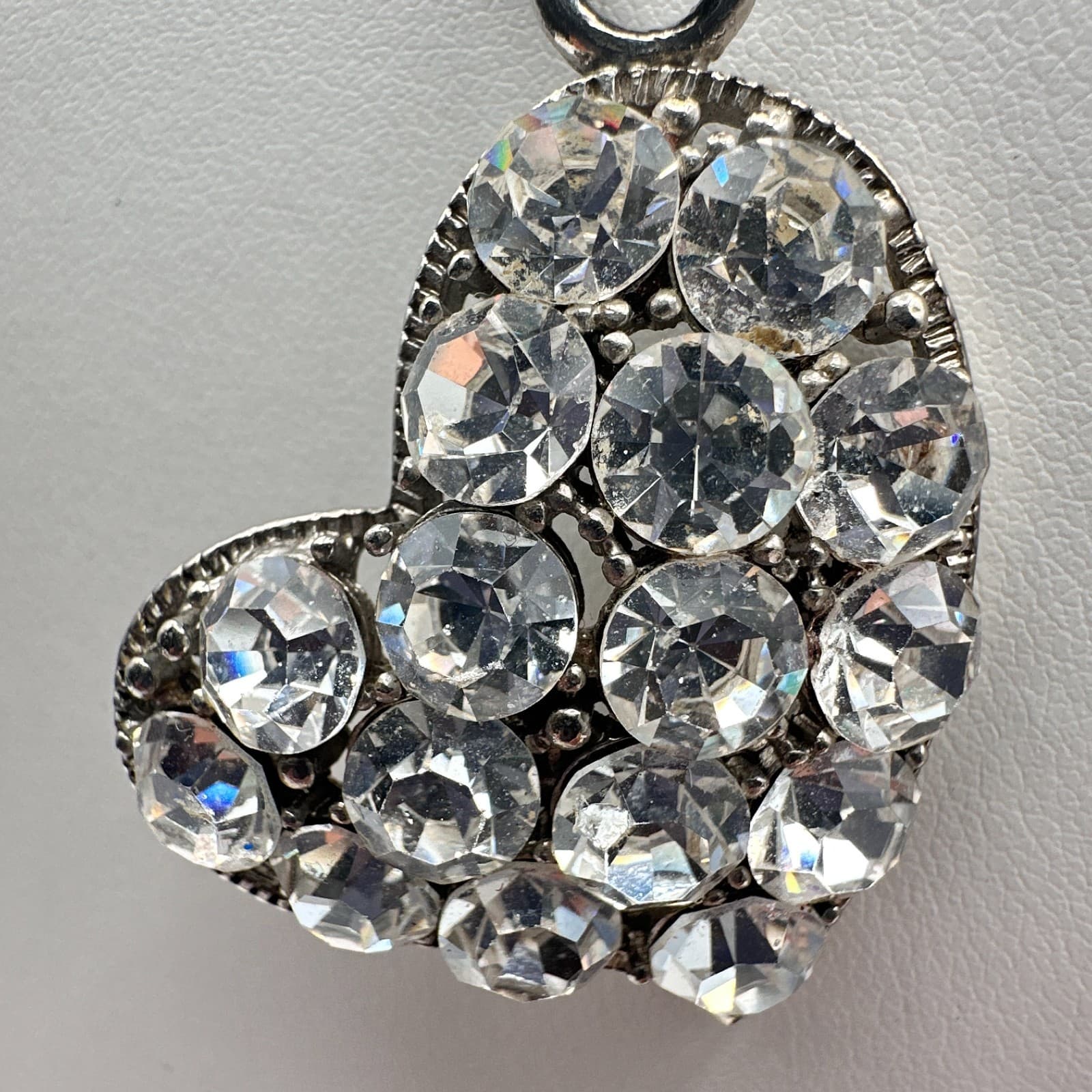 Vintage 90s Silver Tone Rhinestone Heart Pendant Necklace Black Cord Jewelry - Thumbnail 5