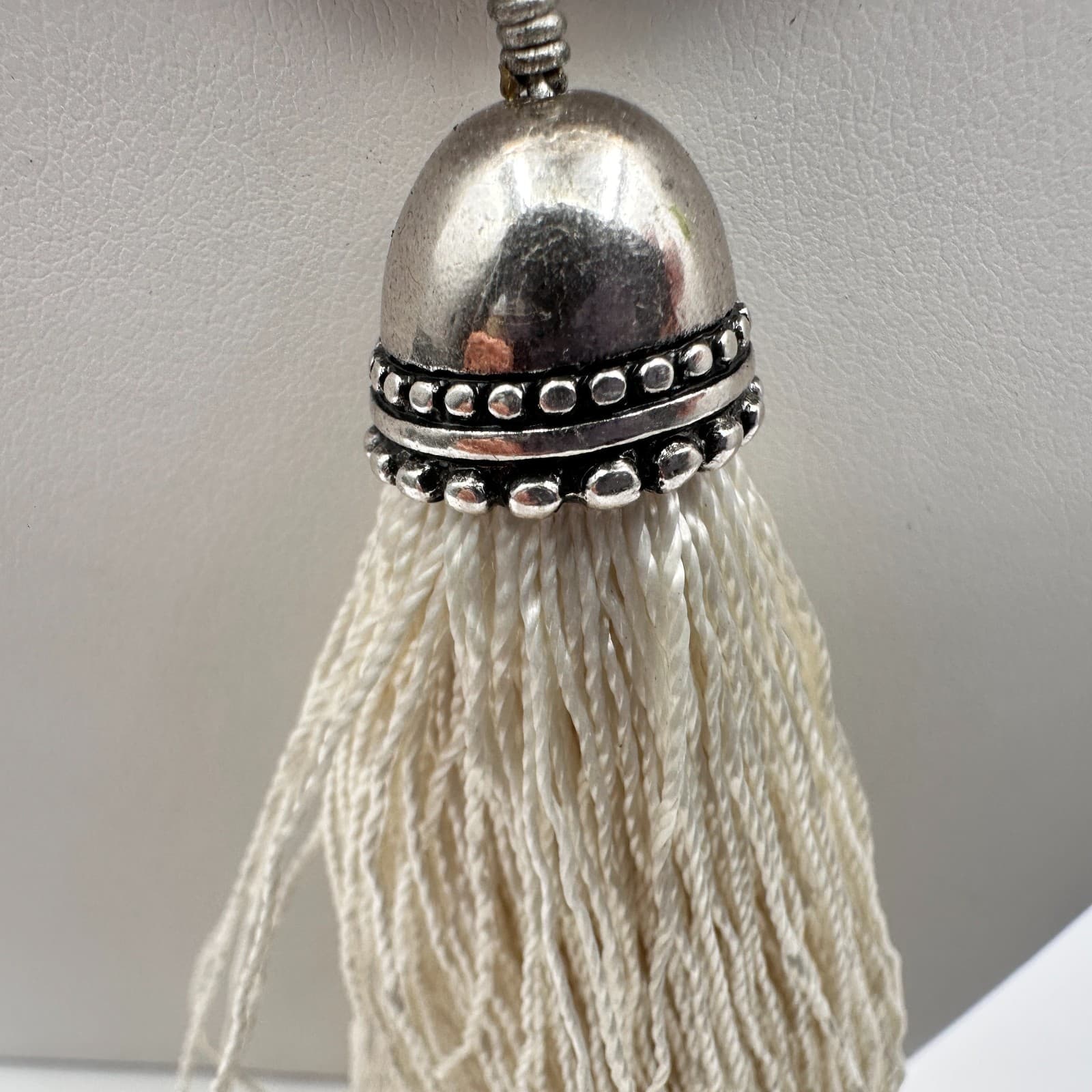 Vintage 80s Mother Pearl Leaf & Shell Bead Tassel Pendant Long Necklace Jewelry - Thumbnail 10