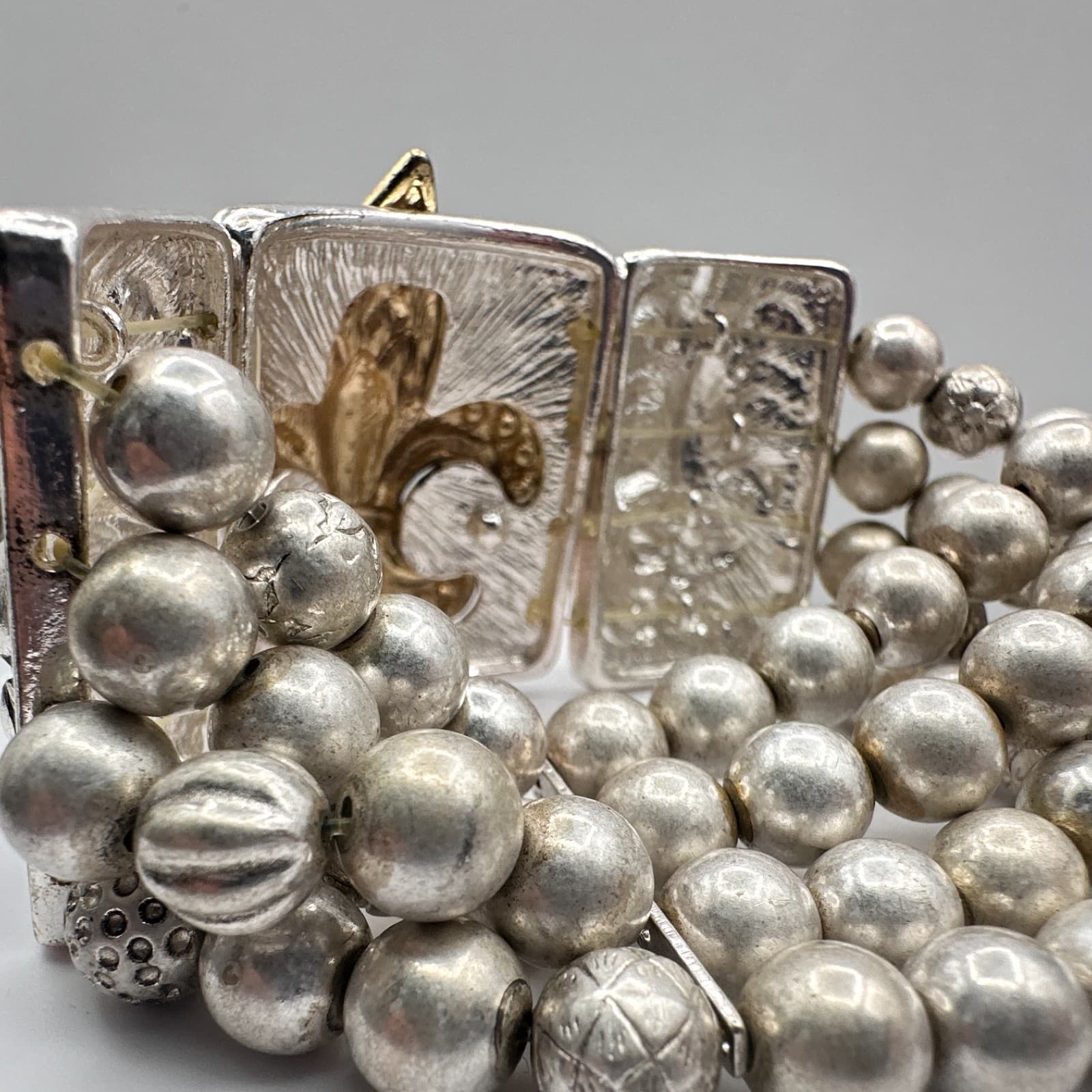 Vintage 90s Fleur De Lis Panel Stretch Bracelet Silver & Gold Tone Boho Jewelry - Thumbnail 7