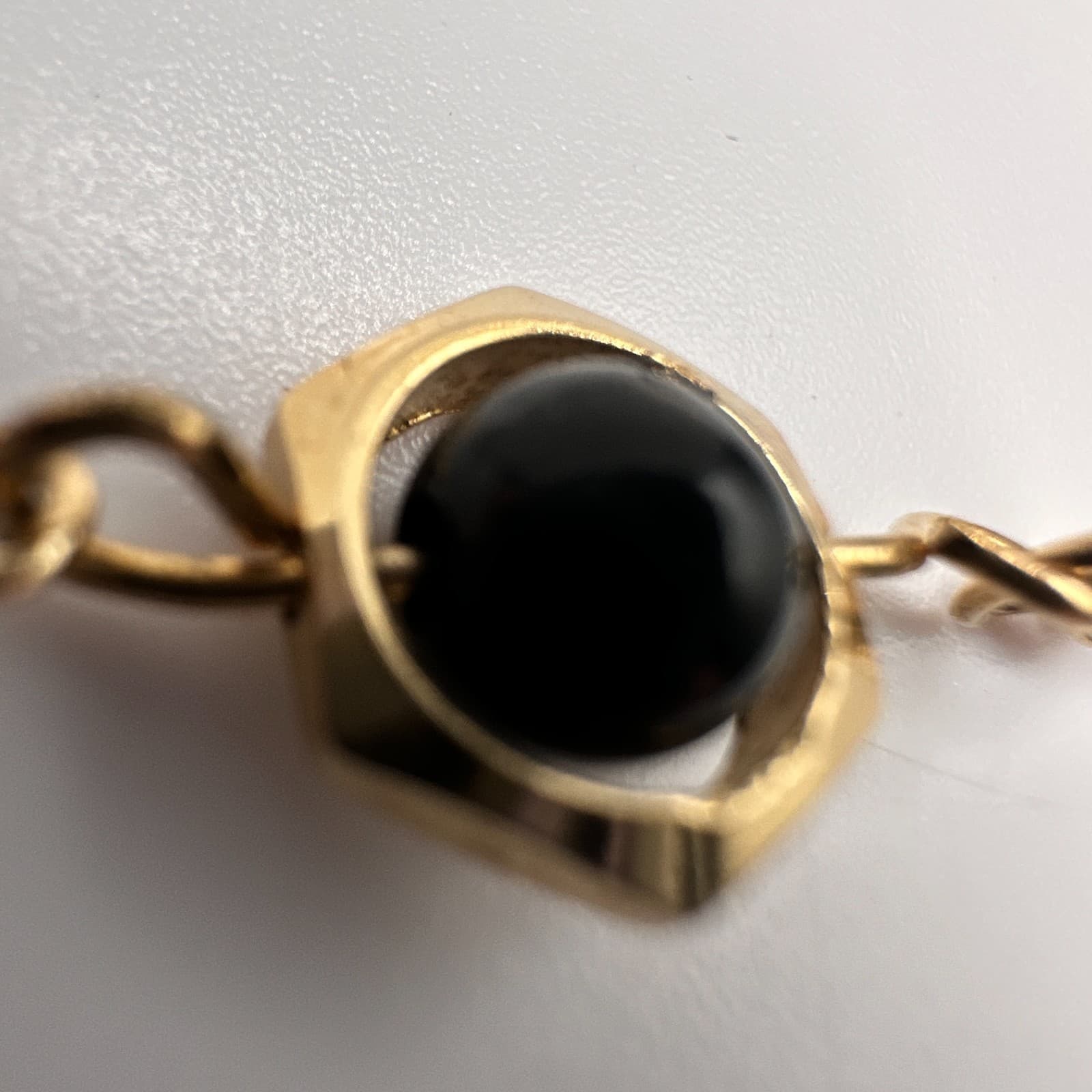 Vintage 90s Gold Tone Hexagon Black Bead Station Bracelet Minimalist Jewelry - Thumbnail 8