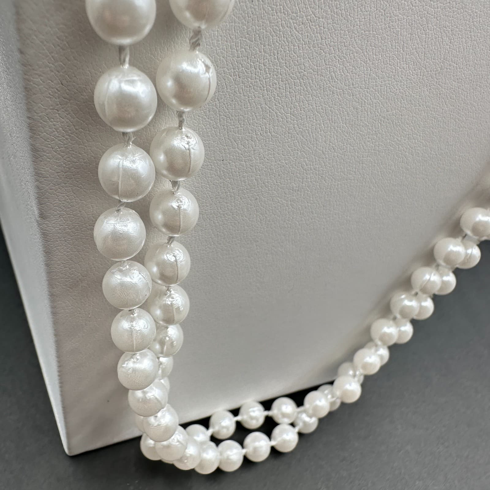 Vintage 90s Double Strand White Faux Pearl Necklace Long Layered Classic Jewelry - Thumbnail 5