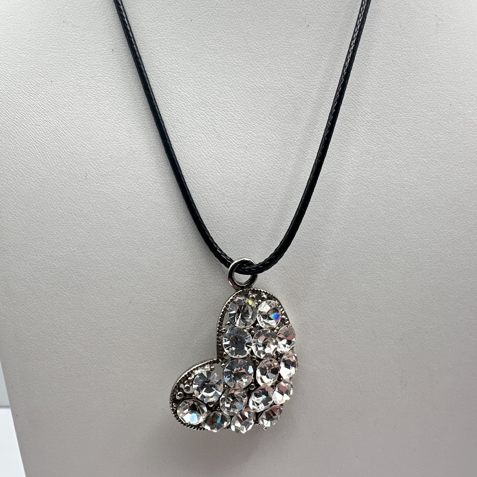 Vintage 90s Silver Tone Rhinestone Heart Pendant Necklace Black Cord Jewelry - Thumbnail 4