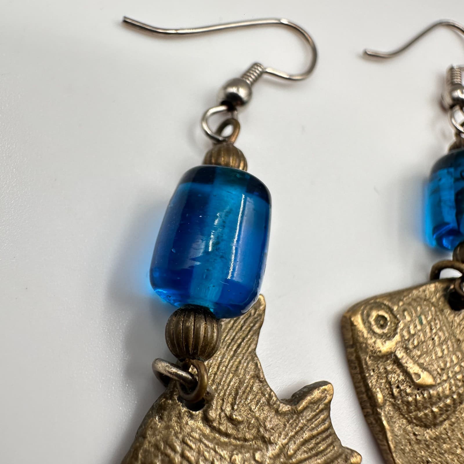 Vintage 80s Brass Fish Dangle Earrings Blue Bead Boho Women's Classic Jewelry - Thumbnail 5
