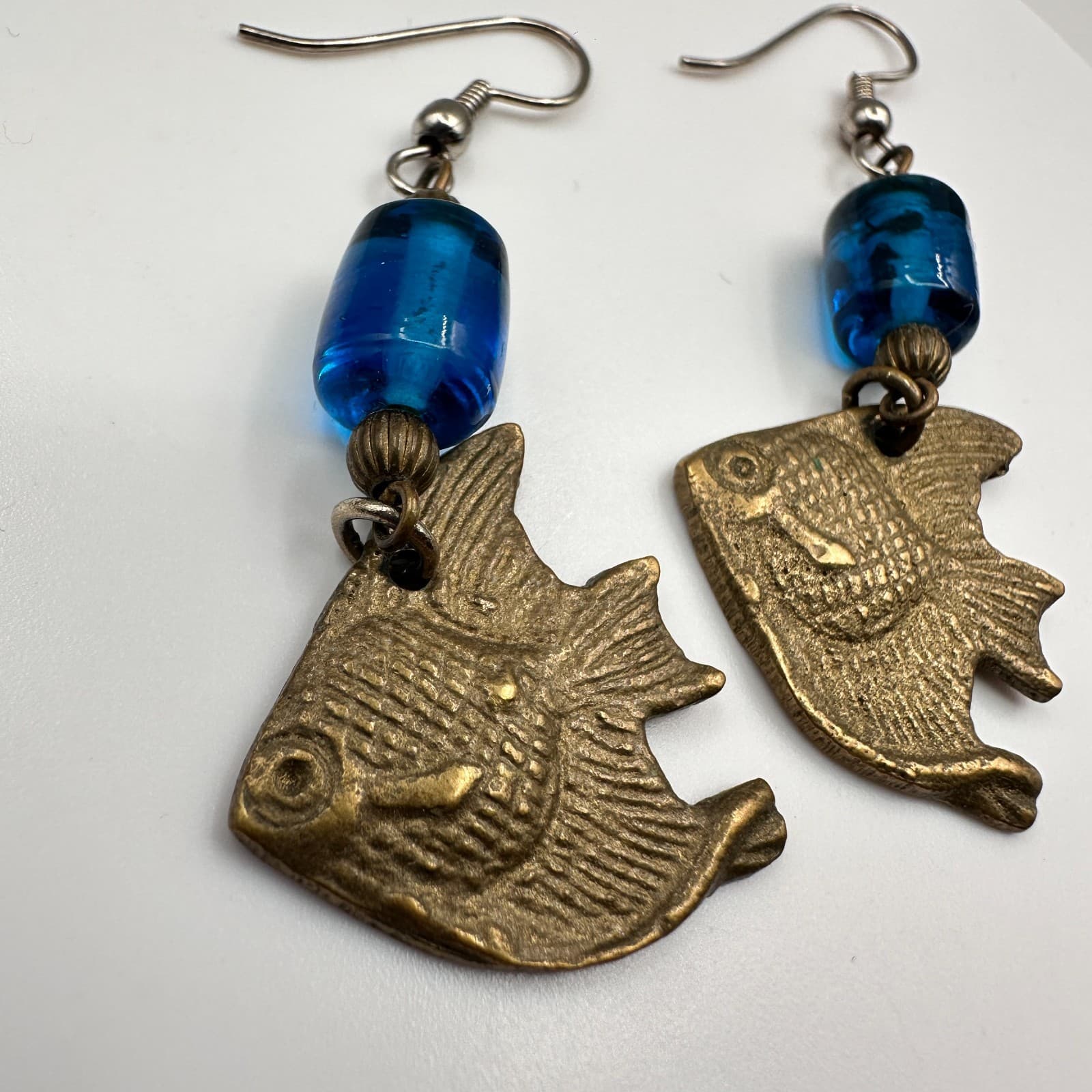Vintage 80s Brass Fish Dangle Earrings Blue Bead Boho Women's Classic Jewelry - Thumbnail 3