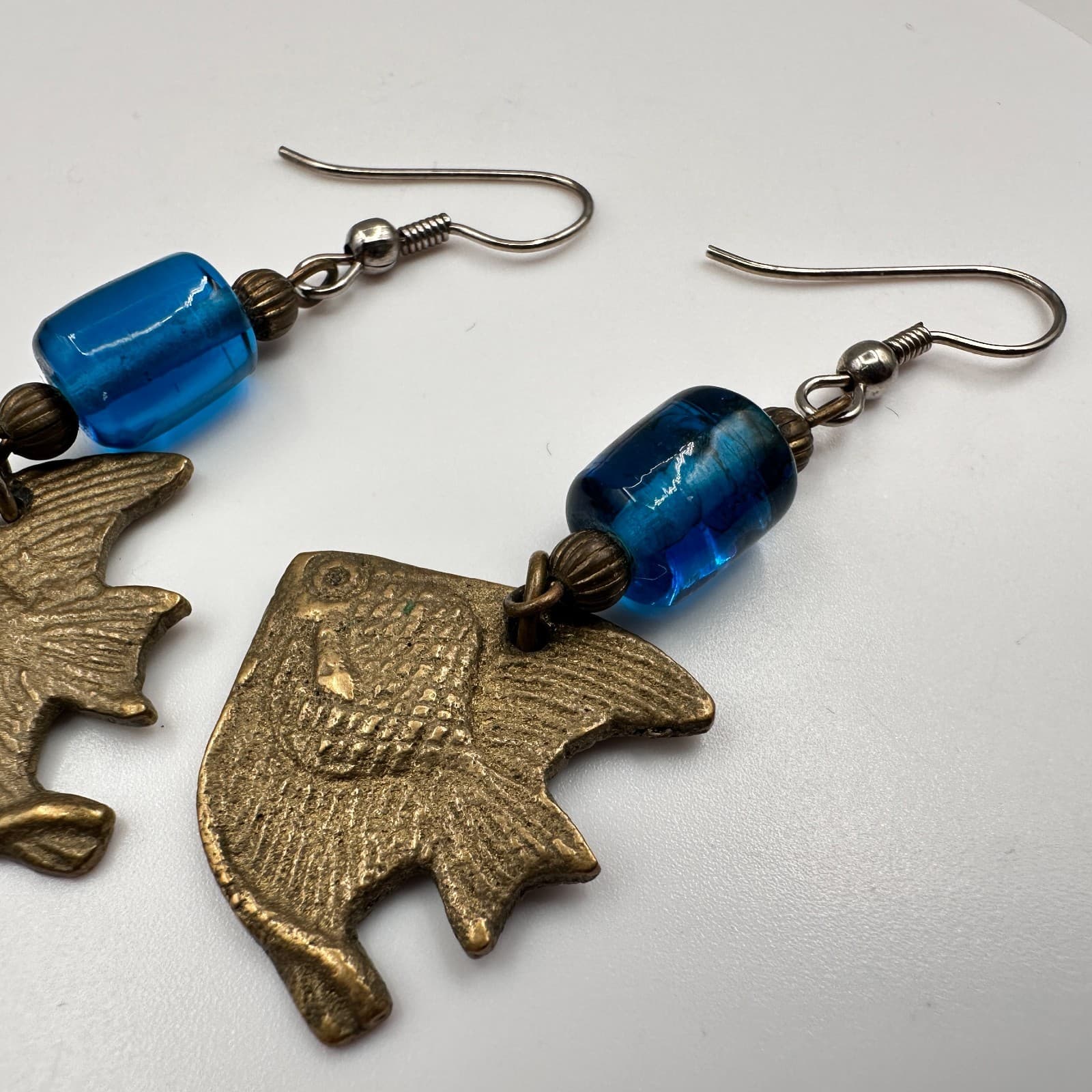 Vintage 80s Brass Fish Dangle Earrings Blue Bead Boho Women's Classic Jewelry - Thumbnail 9