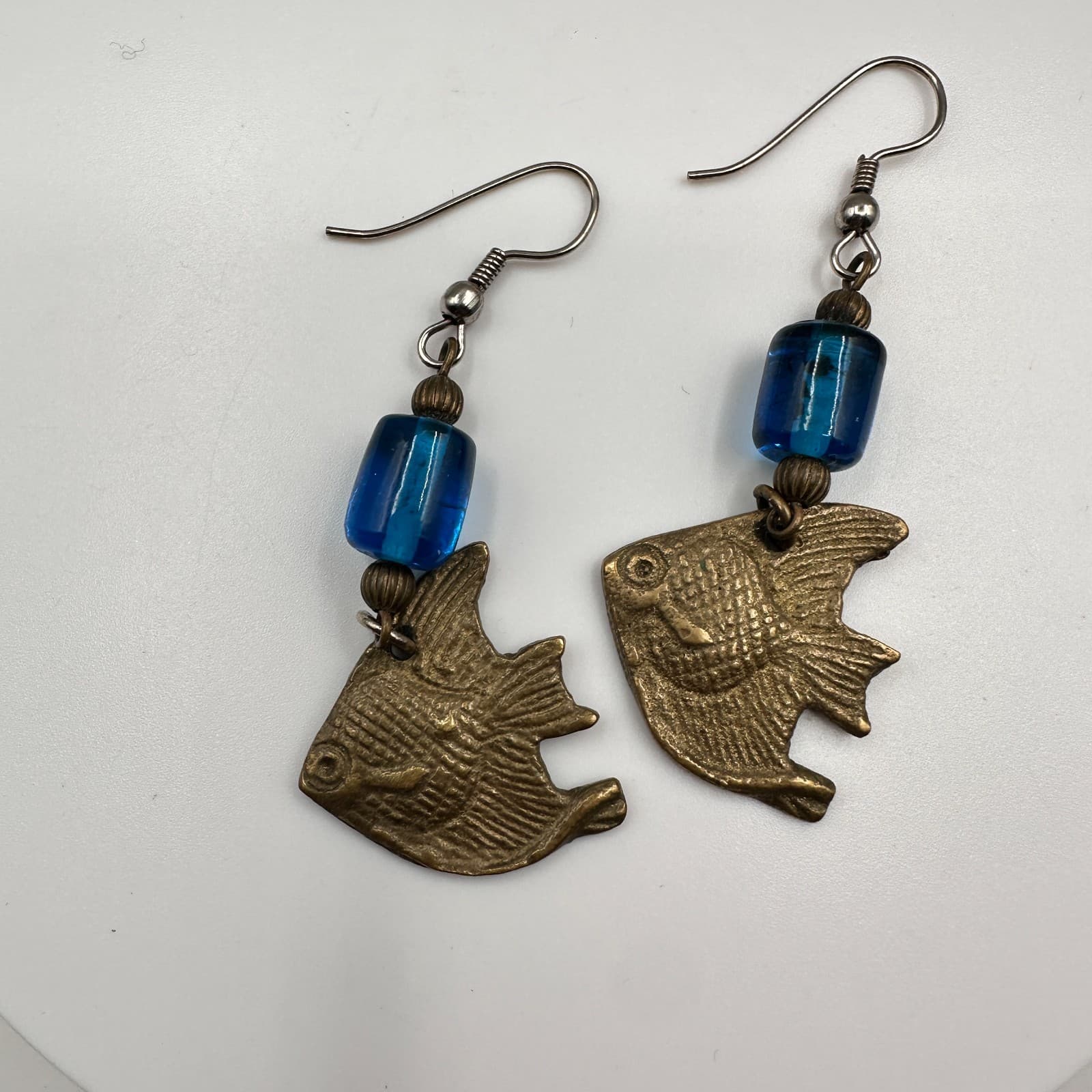 Vintage 80s Brass Fish Dangle Earrings Blue Bead Boho Women's Classic Jewelry - Thumbnail 7