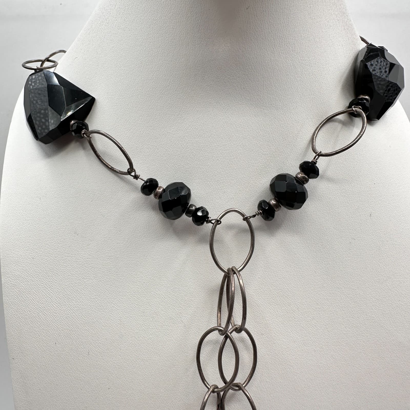 Vintage 90s Y2K Black Onyx Style Beaded Statement Lariat Silver Tone Necklace - Thumbnail 2