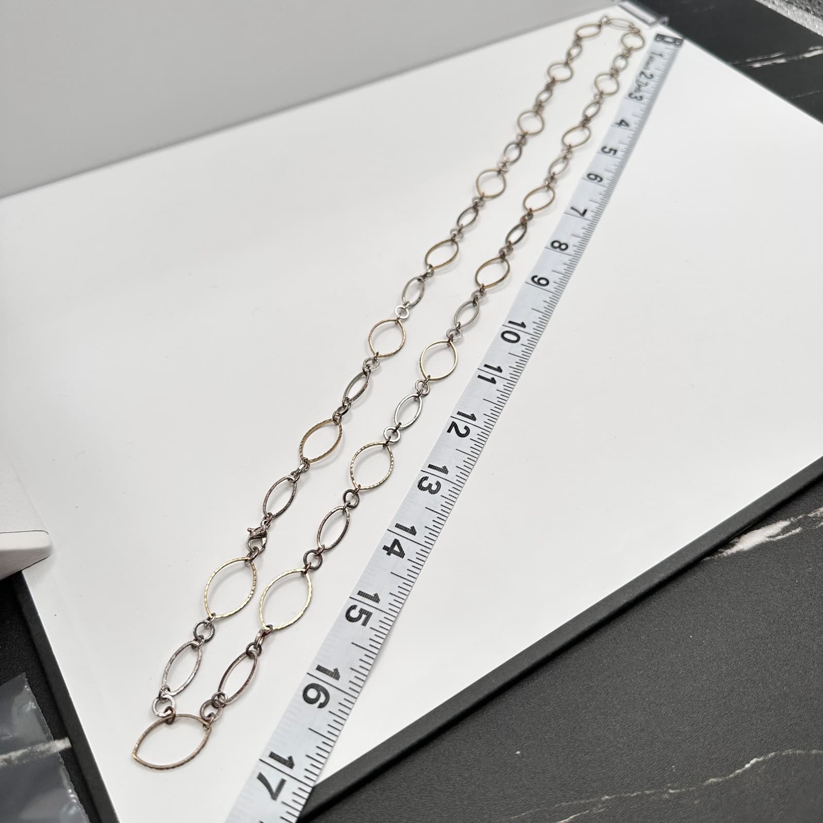 Vintage 90s Two Tone Linked Oval Station Chain Necklace Lobster Women's Jewelry - Thumbnail 9