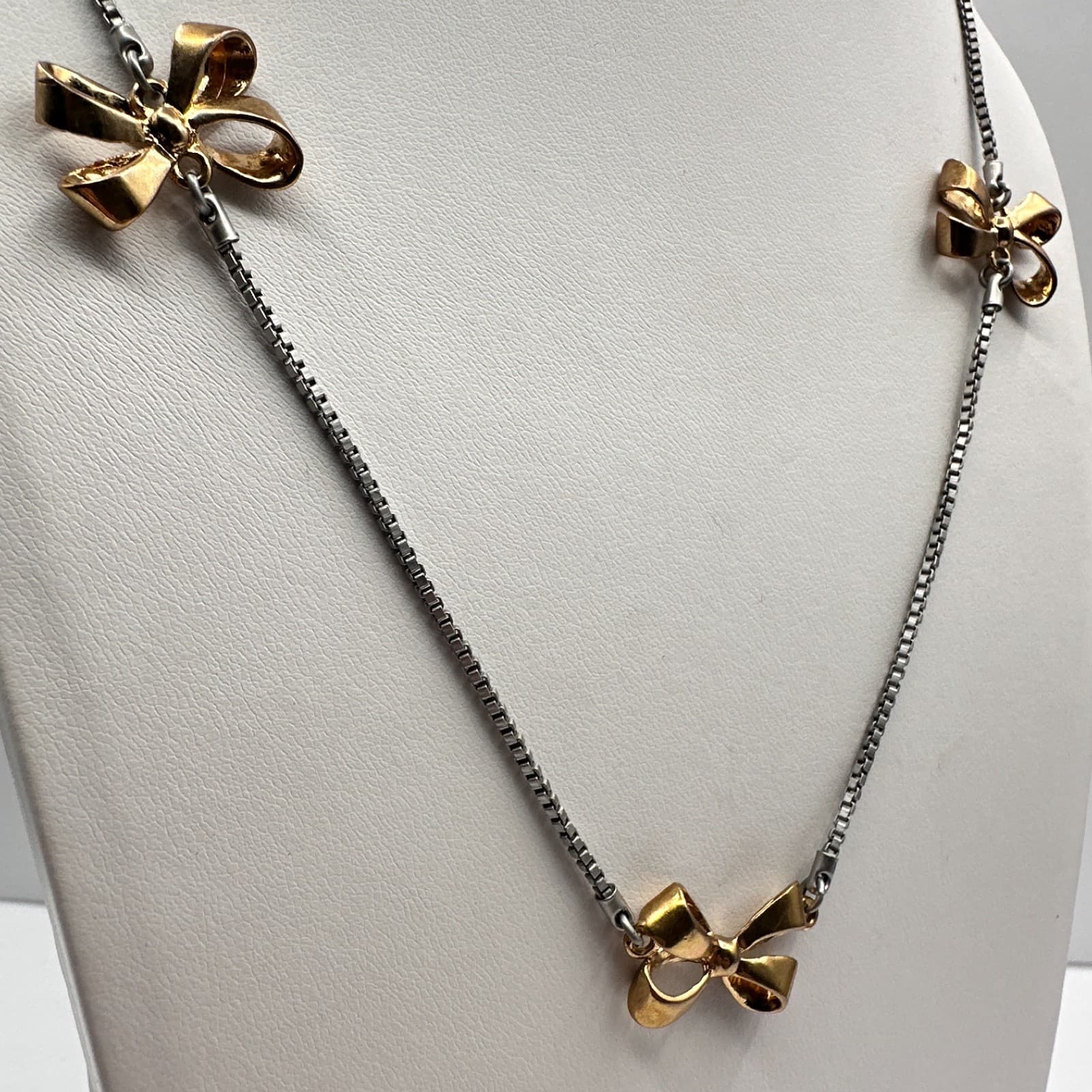 Vintage 90s Y2K Gold Tone Bow Station Necklace Box Chain Lobster Boho Jewelry - Thumbnail 4