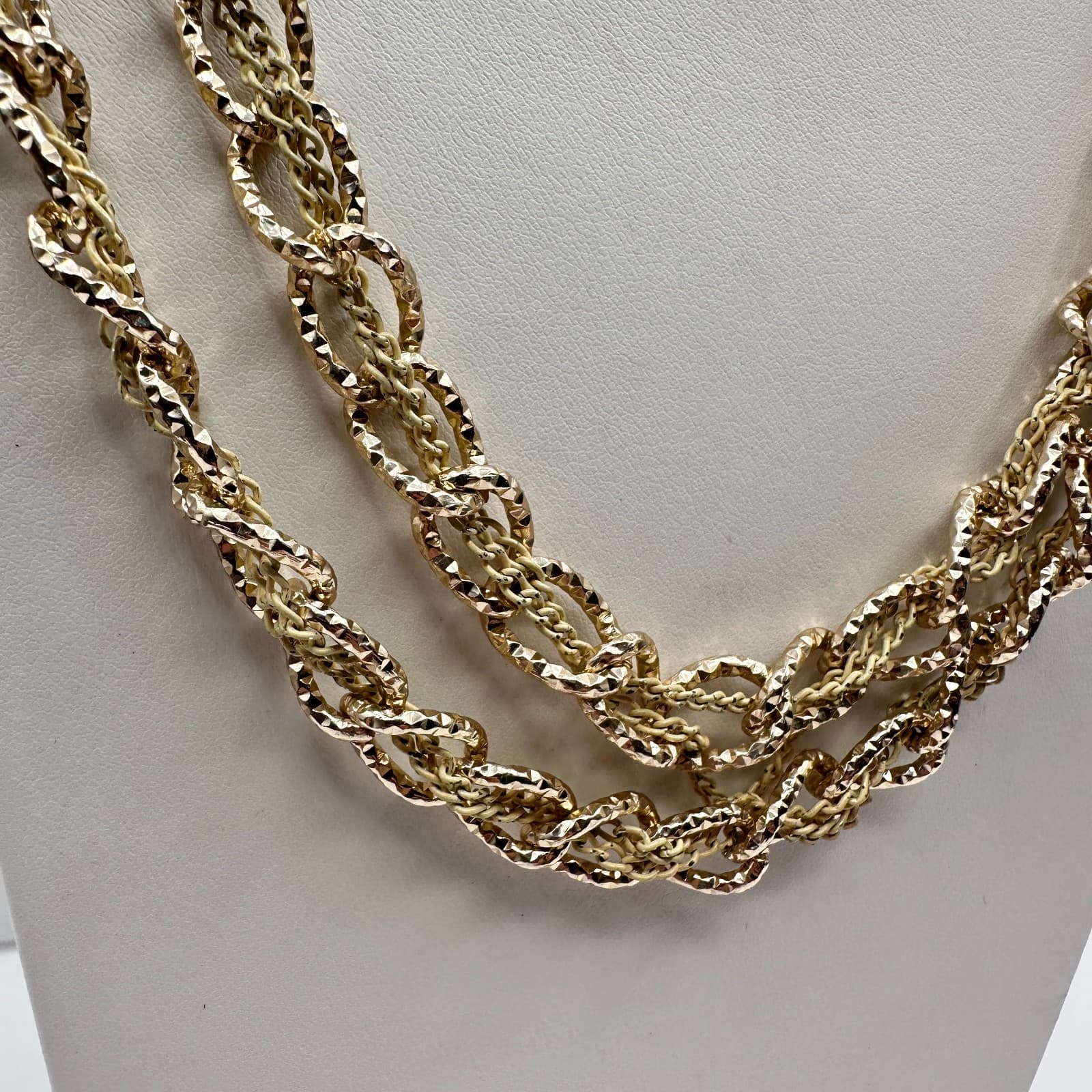 Vintage 90s Multi-Strand Gold Tone Necklace Beige Glass Beads Classic Jewelry - Thumbnail 2
