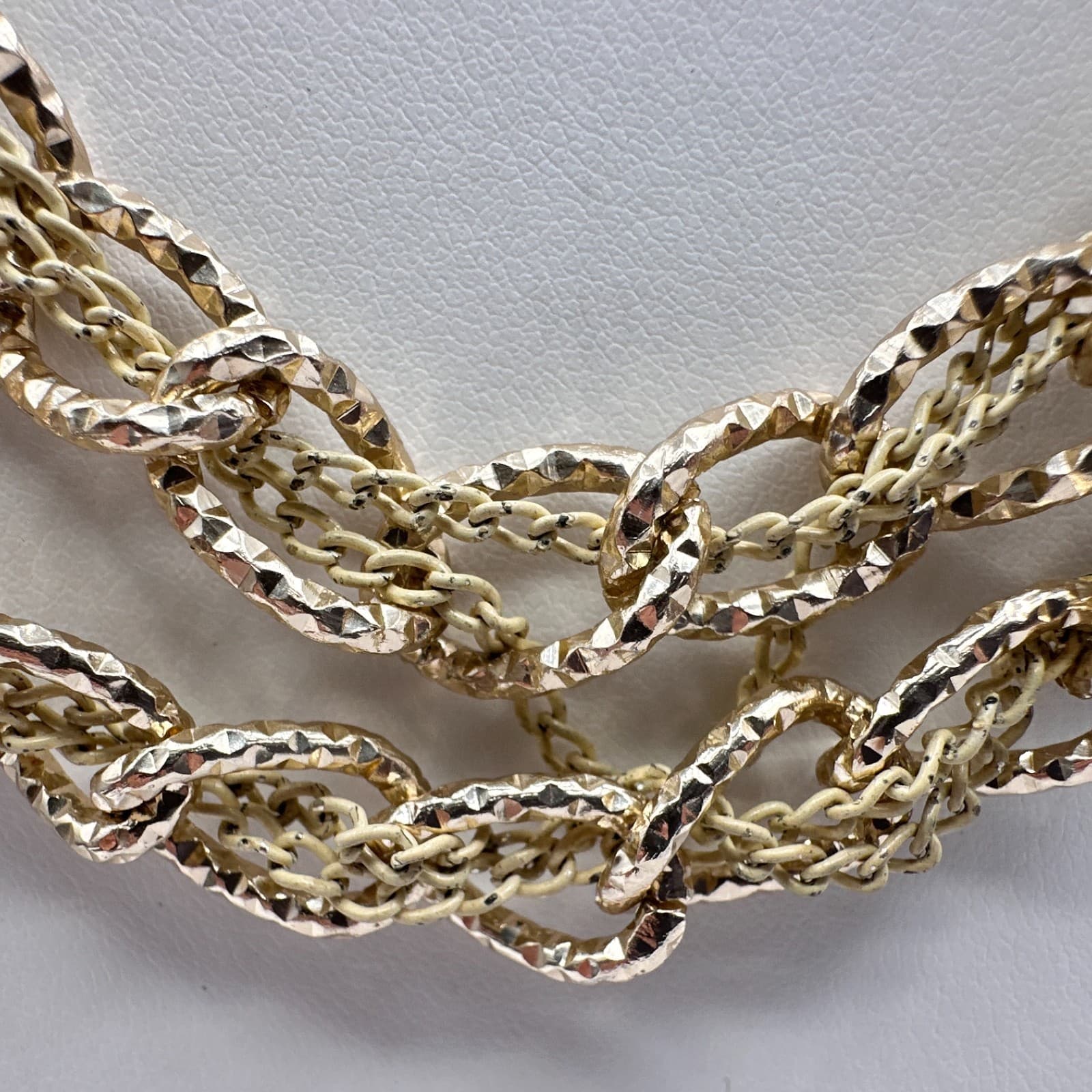 Vintage 90s Multi-Strand Gold Tone Necklace Beige Glass Beads Classic Jewelry - Thumbnail 5