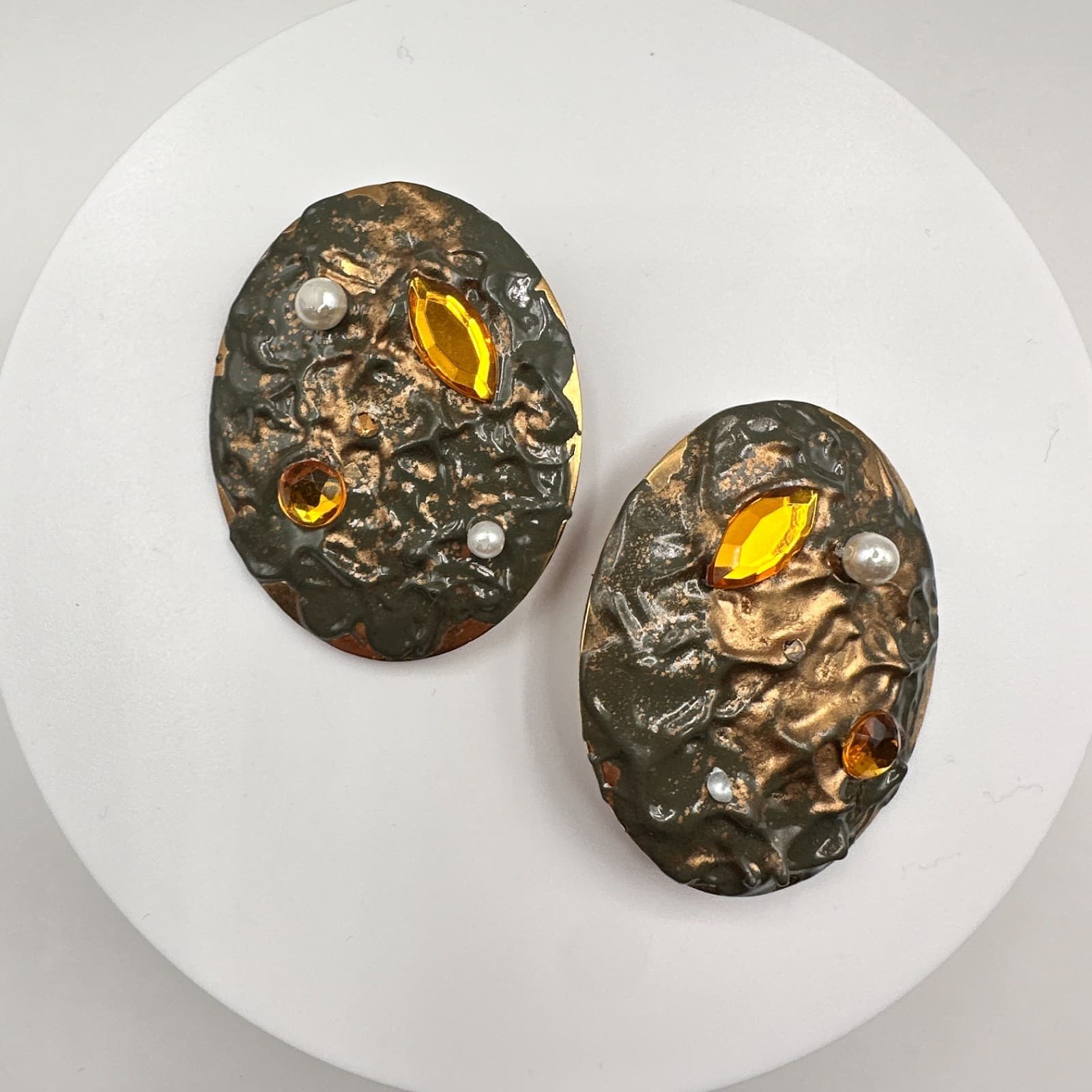 Vintage 80s Gold Tone Oval Earrings Enamel Faux Pearl Amber Rhinestone Jewelry - Image 1