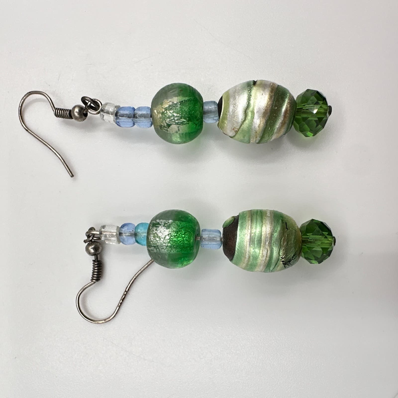Vintage 90s Green Art Glass Foil Bead Silver Tone Dangle Earrings Boho Jewelry - Thumbnail 8