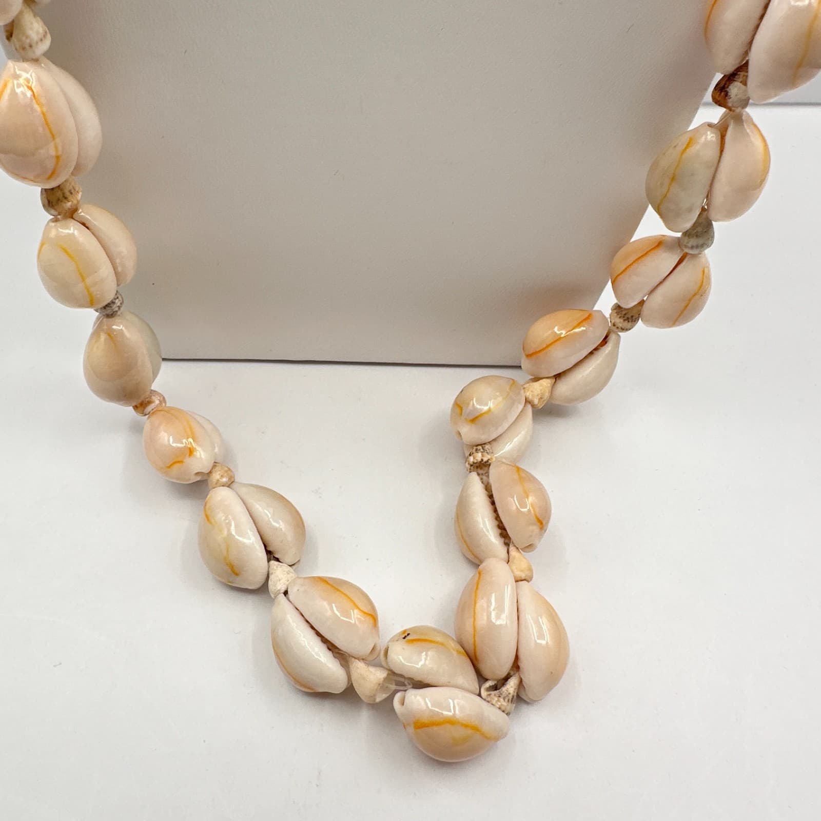 Vintage 90s Cowrie Shell Necklace Boho Beach Jewelry Cream & Orange Stripe Retro - Thumbnail 2