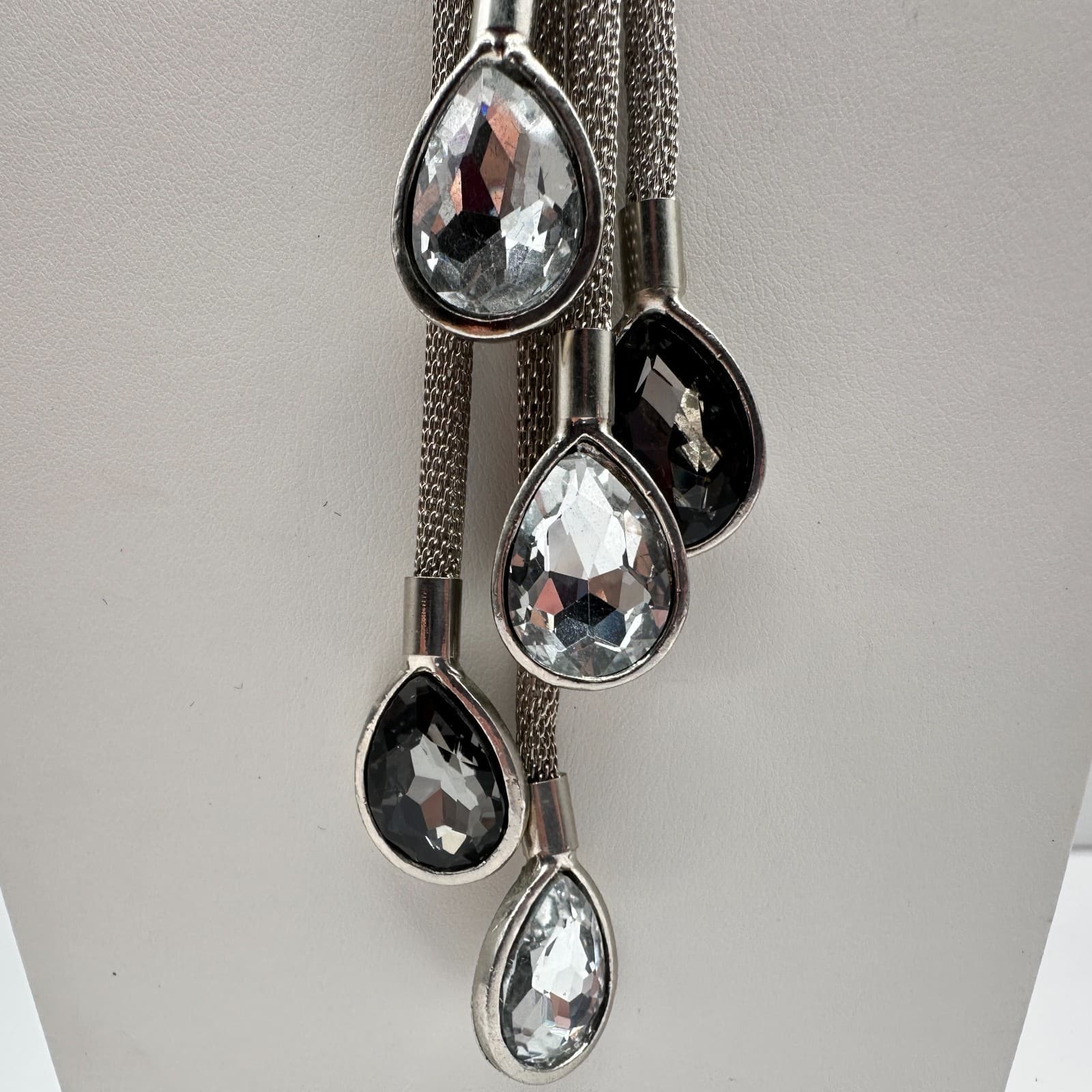 Vintage 90s Y2K Silver Tone Mesh Lariat Tassel Necklace Teardrop Glass Jewelry - Thumbnail 7