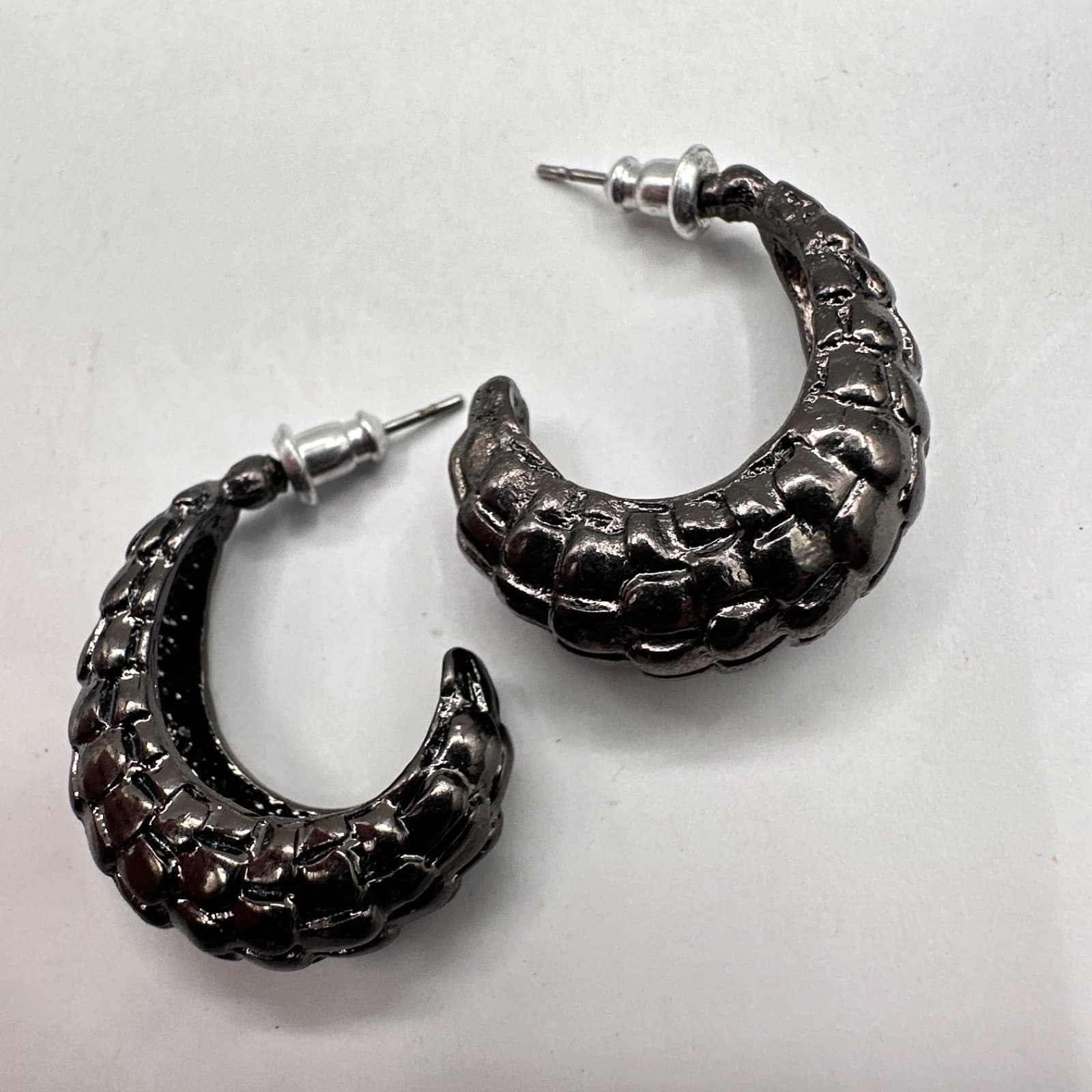 Vintage 90s Black Enamel Rhinestone Jewelry Set Silver-Tone Chunky Retro Hoop - Thumbnail 17