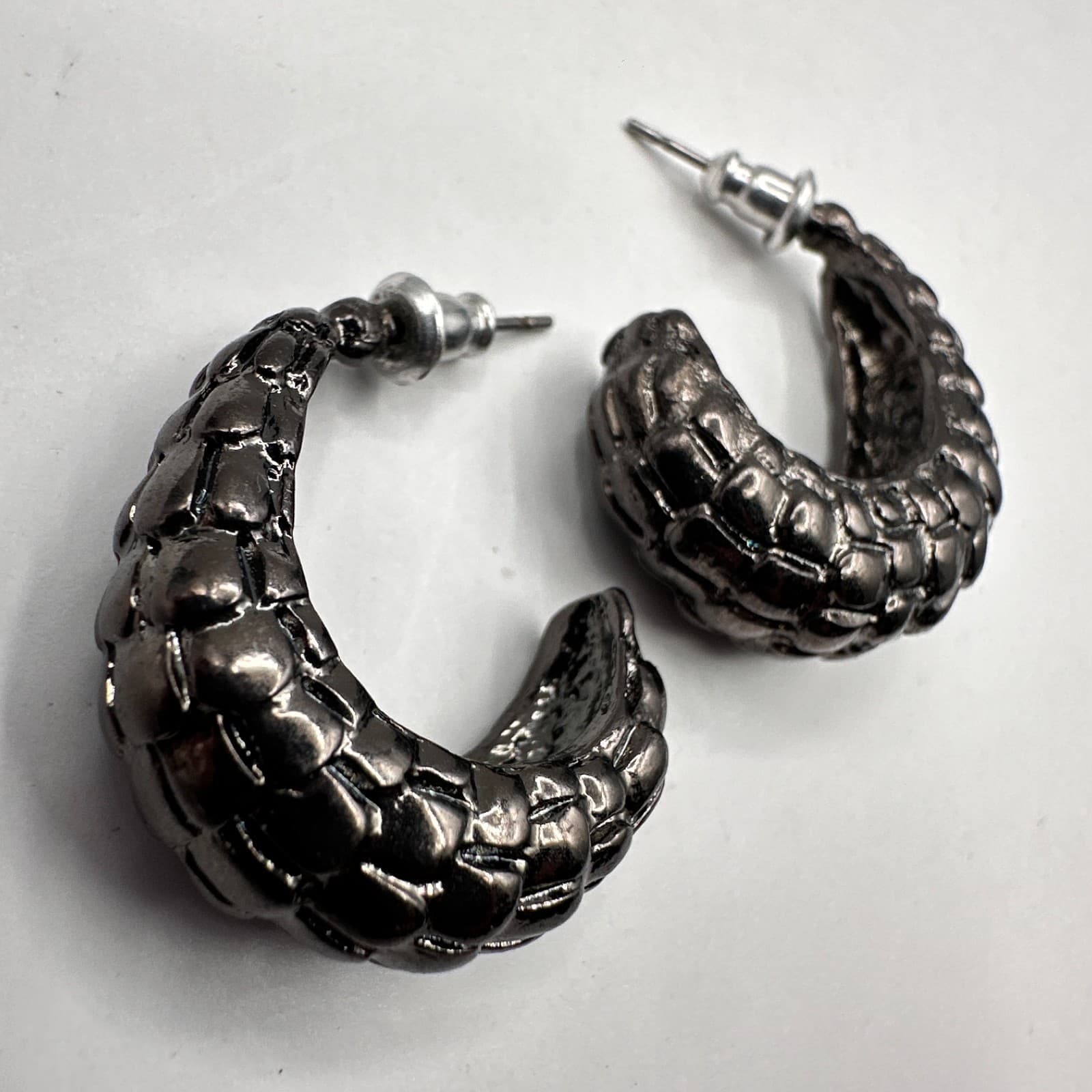 Vintage 90s Black Enamel Rhinestone Jewelry Set Silver-Tone Chunky Retro Hoop - Thumbnail 16