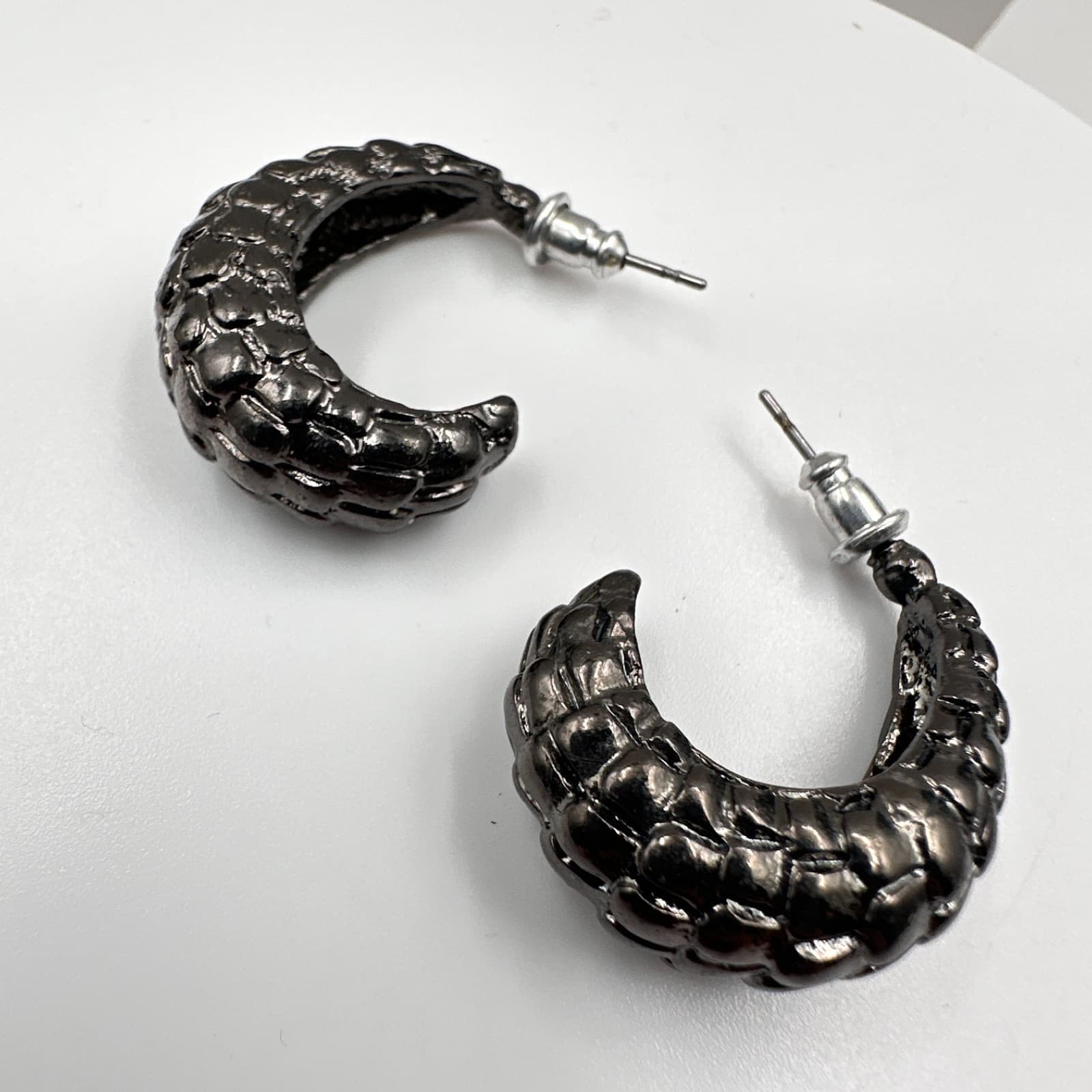 Vintage 90s Black Enamel Rhinestone Jewelry Set Silver-Tone Chunky Retro Hoop - Thumbnail 10