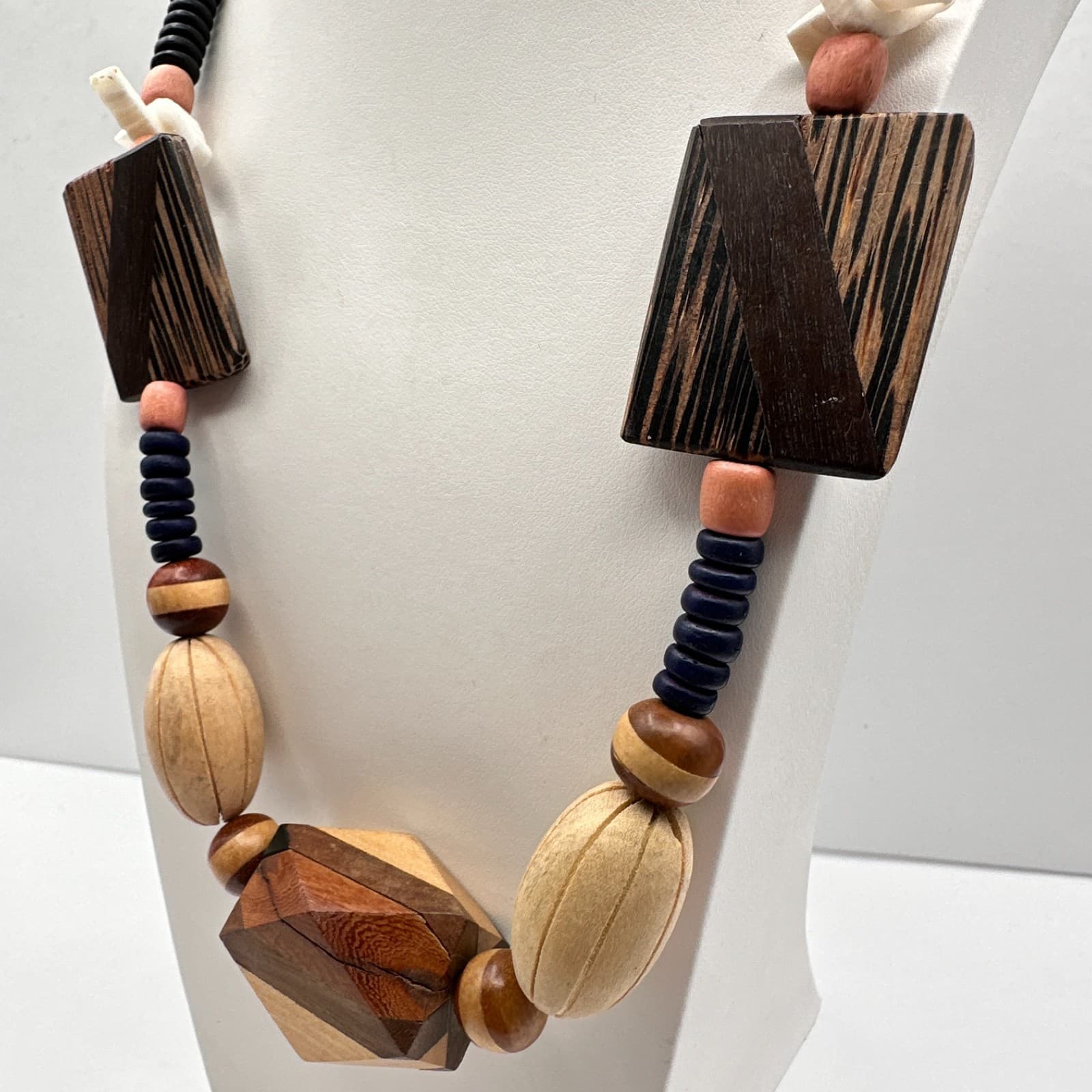 Vintage 90s Boho Chunky Wood Statement Necklace Geometric Beaded Ethnic Jewelry - Thumbnail 8