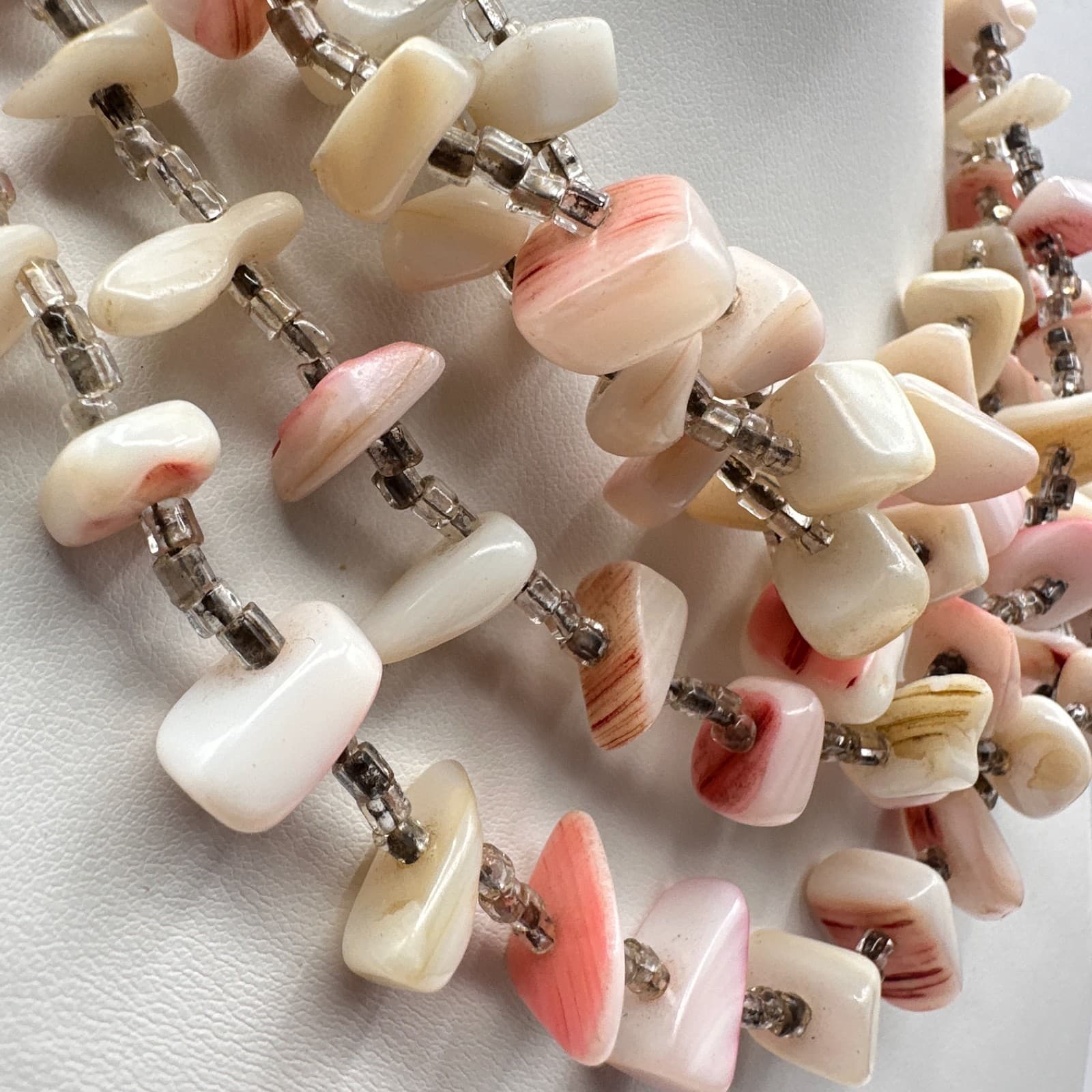Vintage 90s Pink White Shell Beads Multi Strand Necklace Boho Beach Jewelry - Thumbnail 3