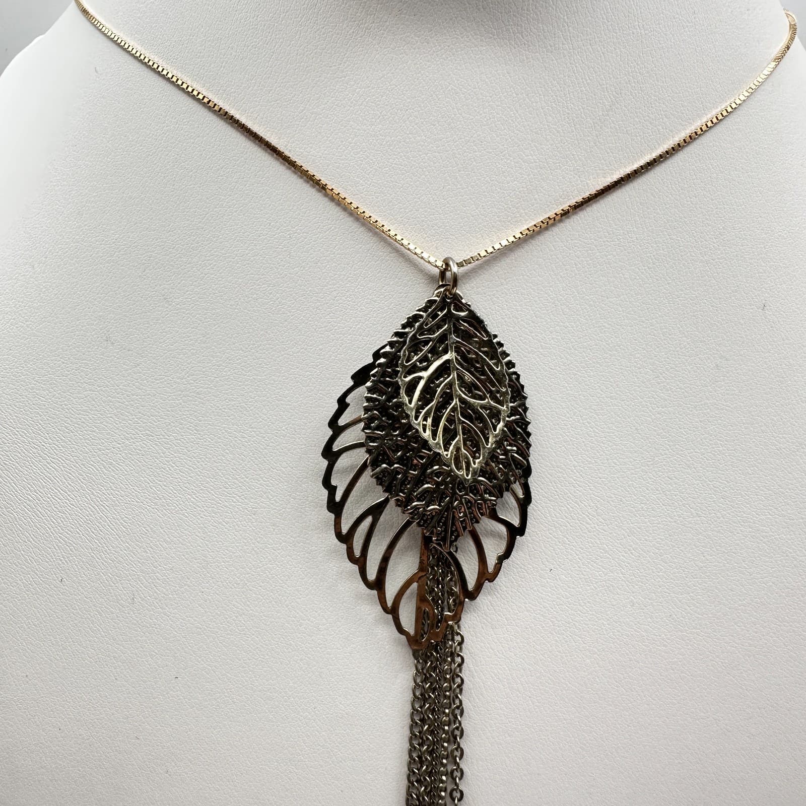 Vintage 90s Gold Tone Leaf Tassel Necklace Box Chain Boho Statement Pendant - Thumbnail 7