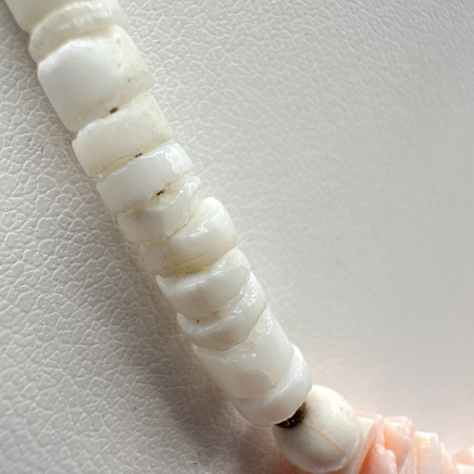 Vintage Y2K Pink Heishe Shell Necklace White Bead Boho Choker Statement Jewelry - Thumbnail 10