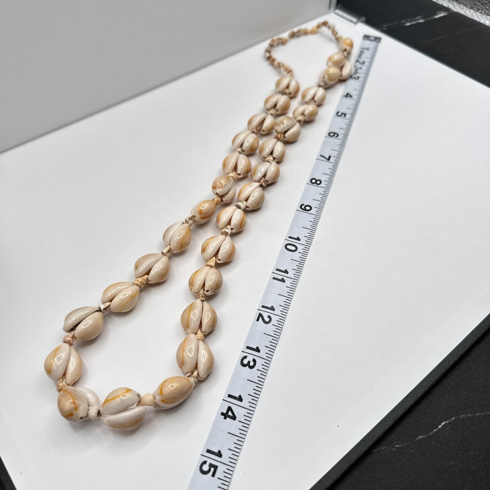 Vintage 90s Cowrie Shell Necklace Boho Beach Jewelry Cream & Orange Stripe Retro - Thumbnail 8