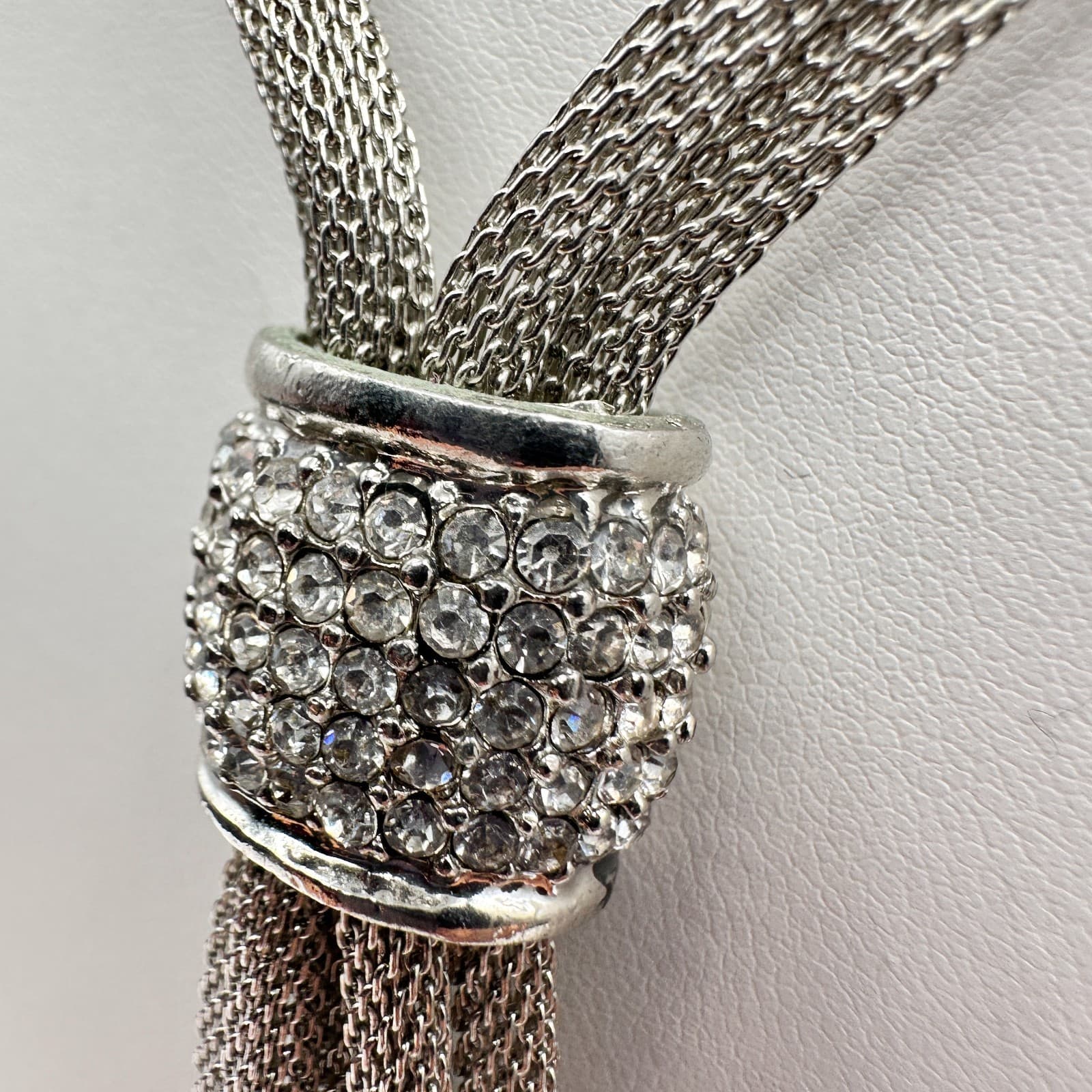 Vintage 90s Y2K Silver Tone Mesh Lariat Tassel Necklace Teardrop Glass Jewelry - Thumbnail 5